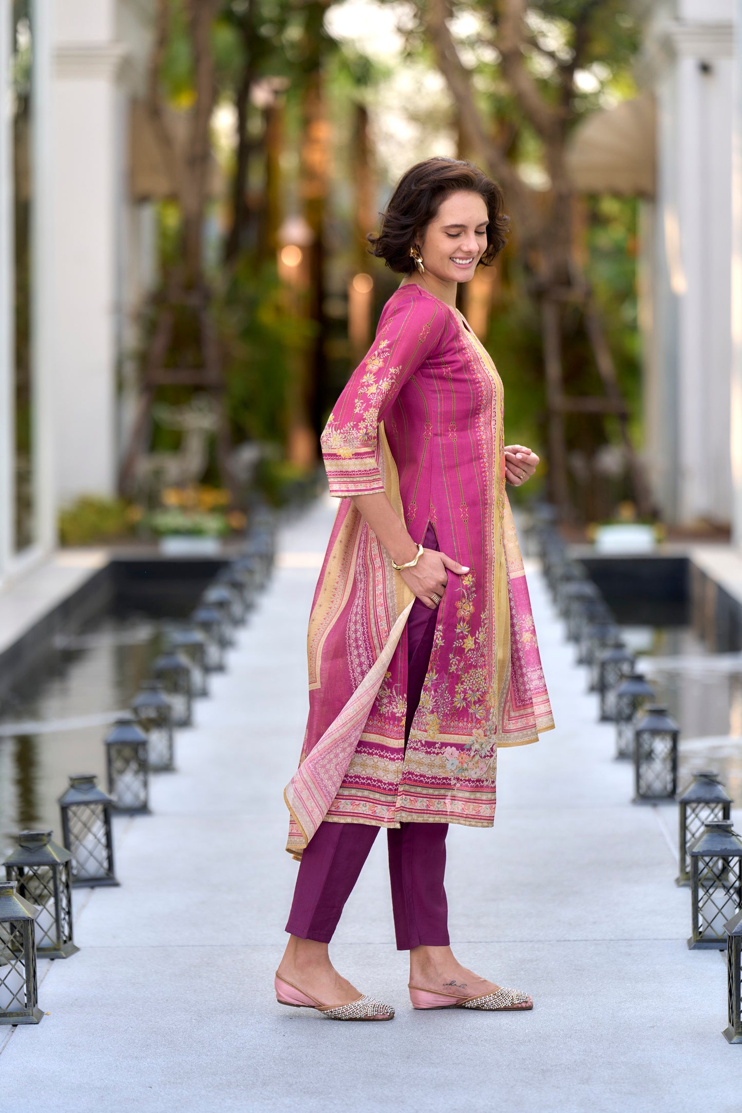 Pink Silk Blend Kurta Set with Embroidered Neckline & Matching Dupatta