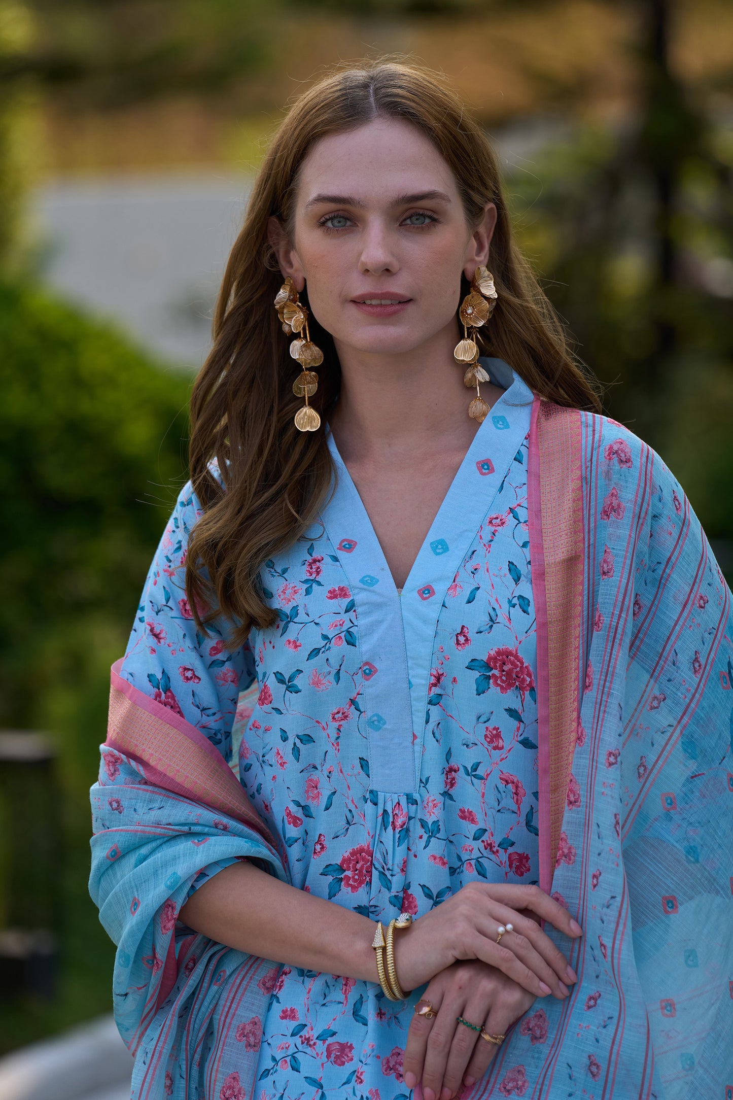 Sky Blue Vatican Floral Printed Kurta Set with Linen Dupatta