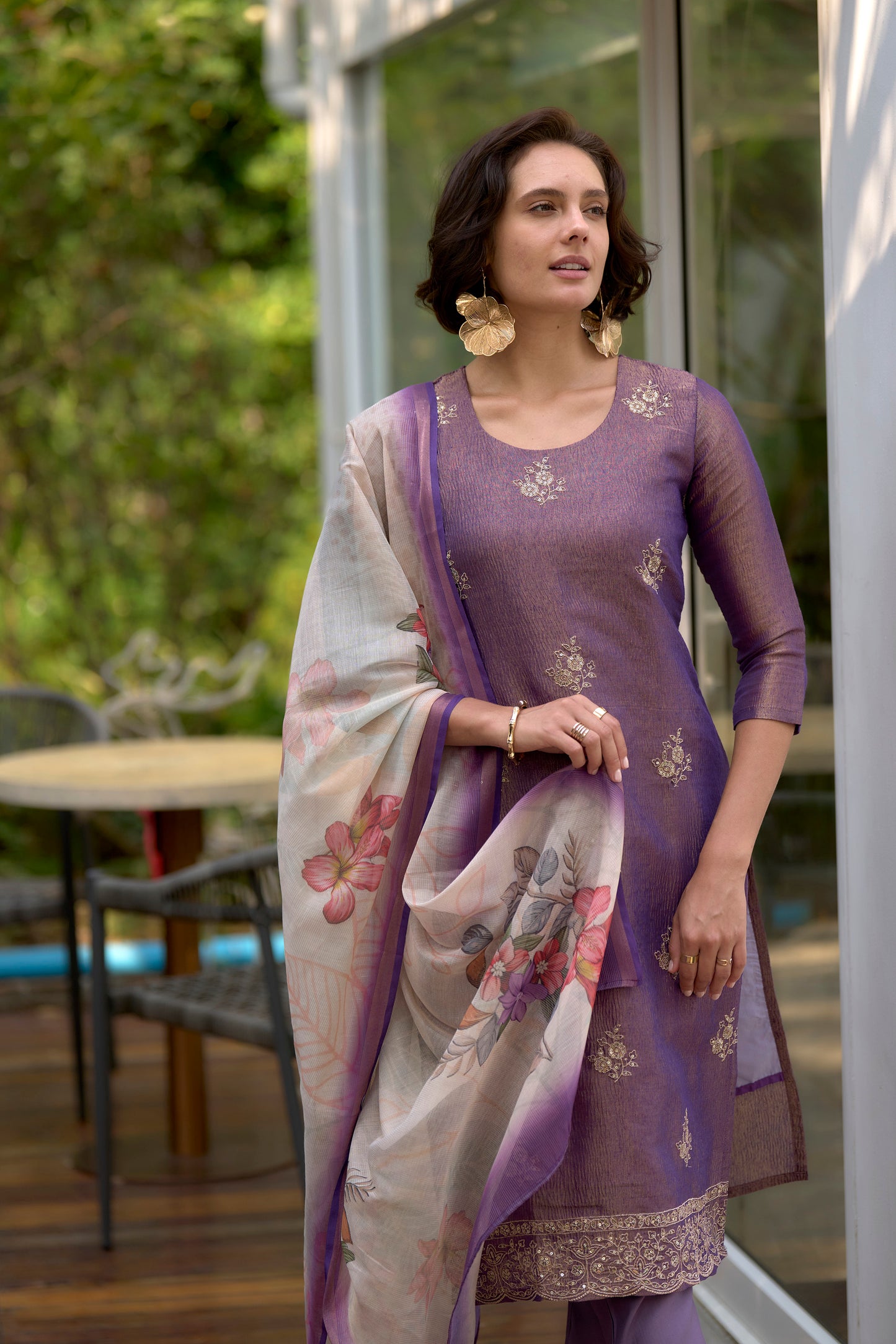 Light Purple Tissue Kurta Set with Embroidered Neckline & Matching Dupatta