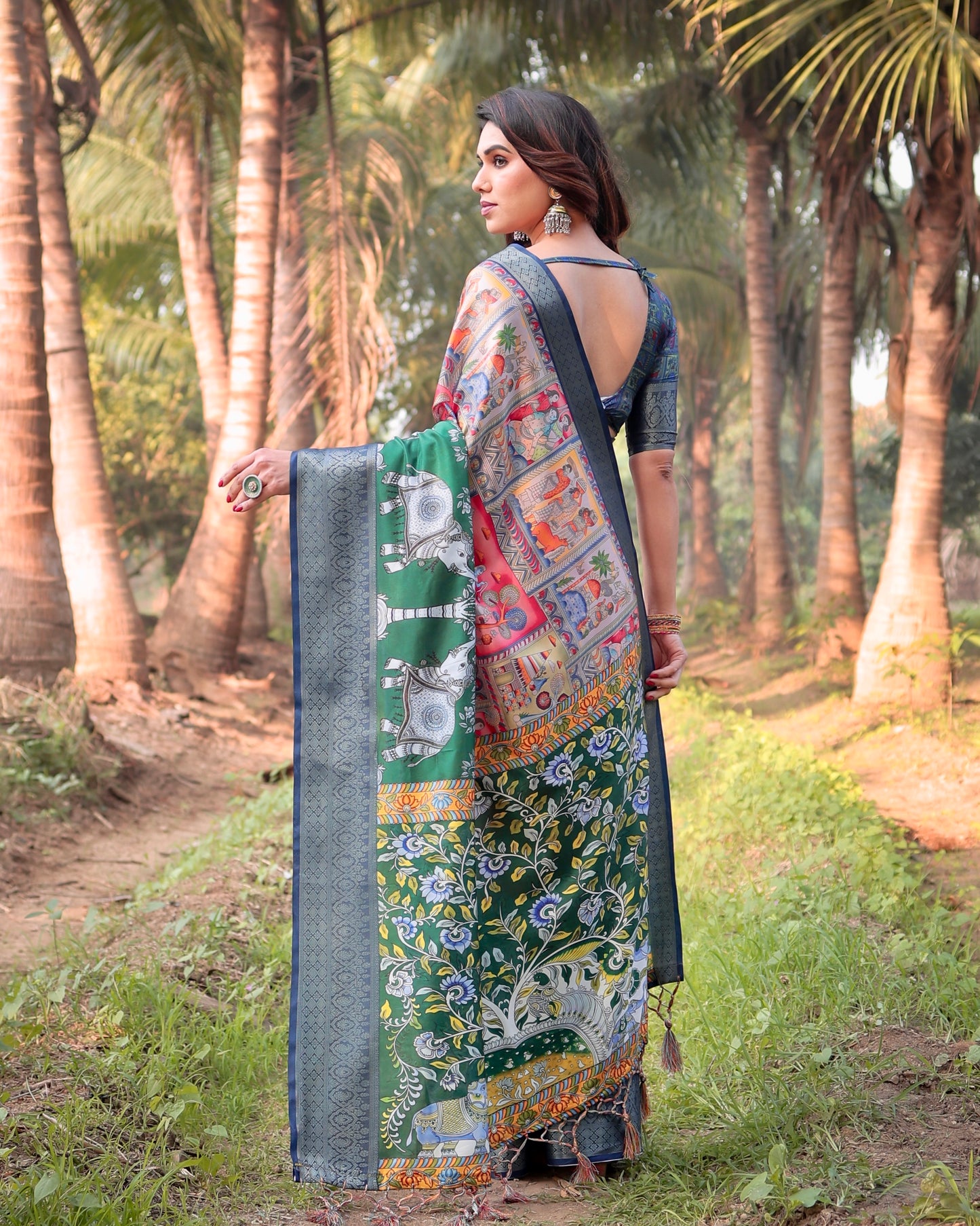 Pure Silk Saree in Green With Beautiful Print and Weaving Border With Blouse
