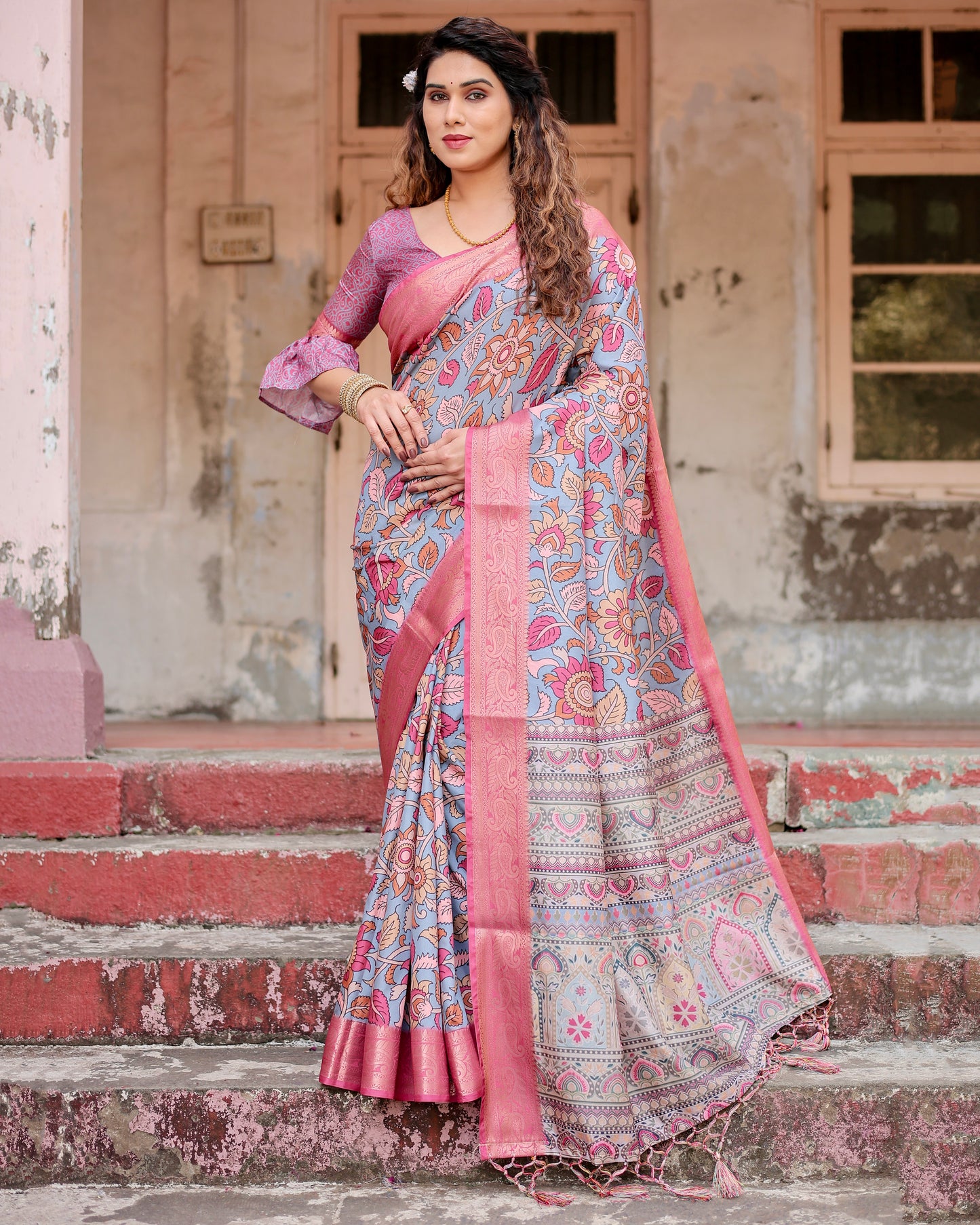 Celebrity Wear Silk Digital Printed Saree With Blouse