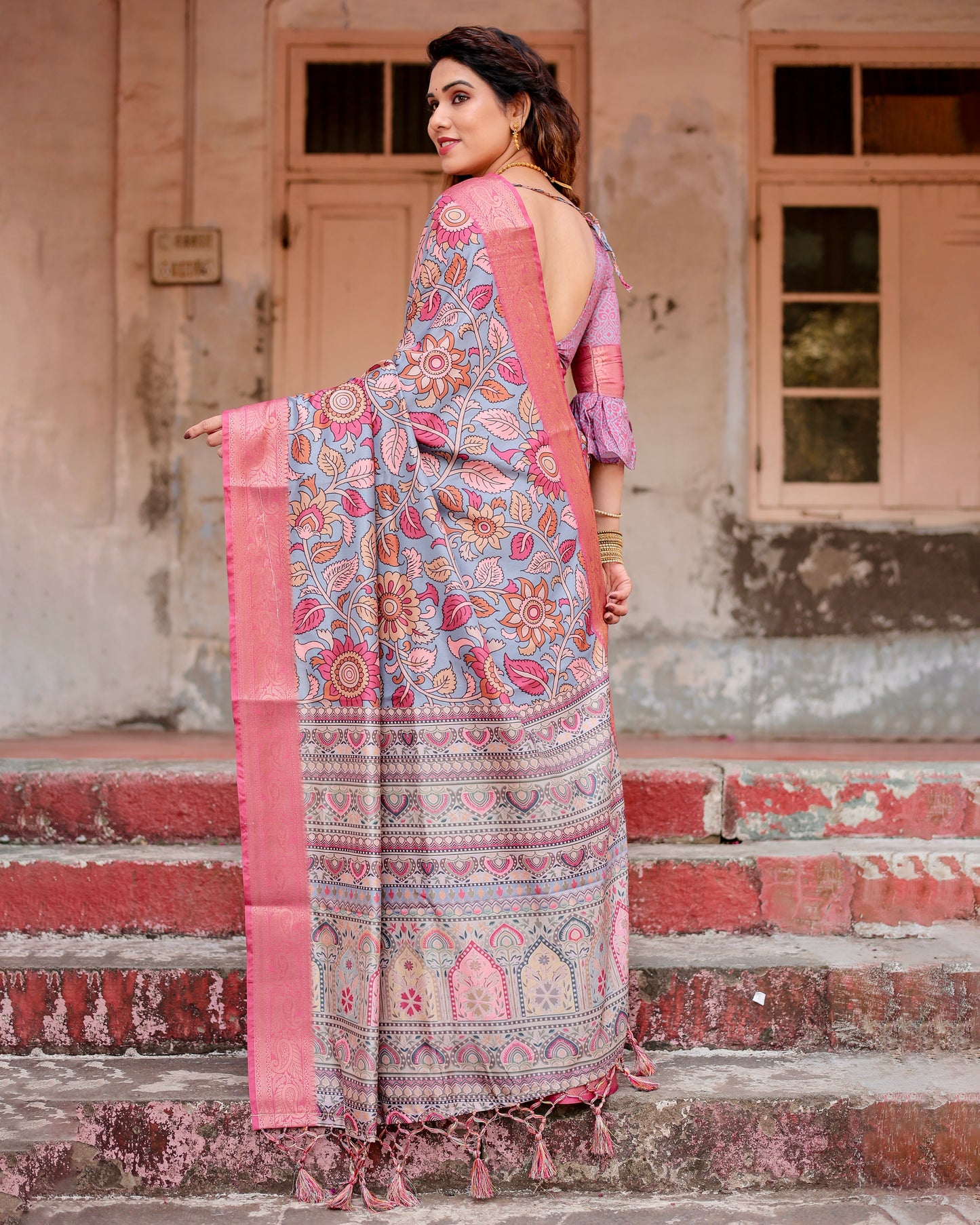 Celebrity Wear Silk Digital Printed Saree With Blouse
