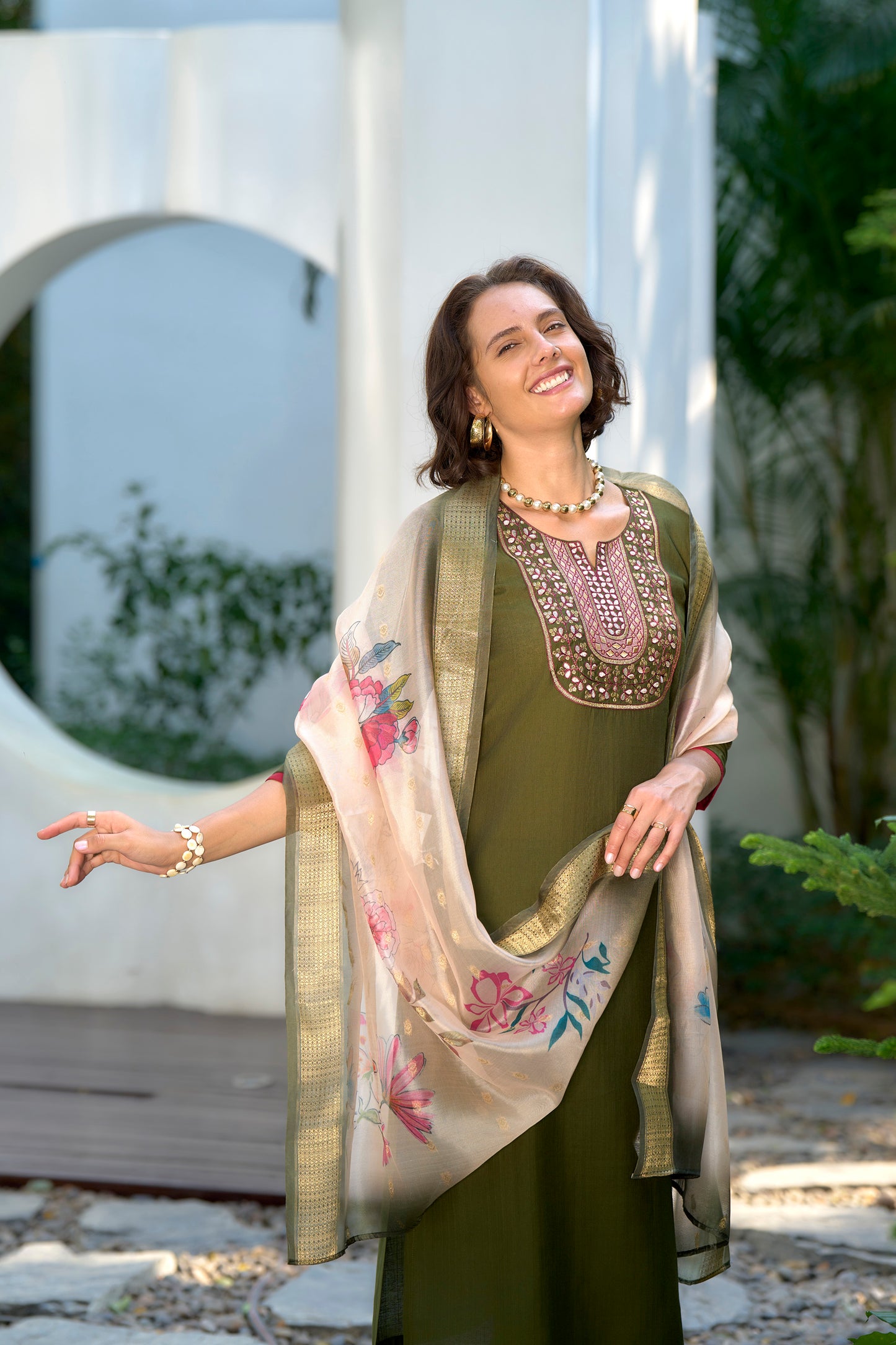 Mehendi Green Vatican Kurta Set with Embroidered Neckline & Organza Butti Dupatta