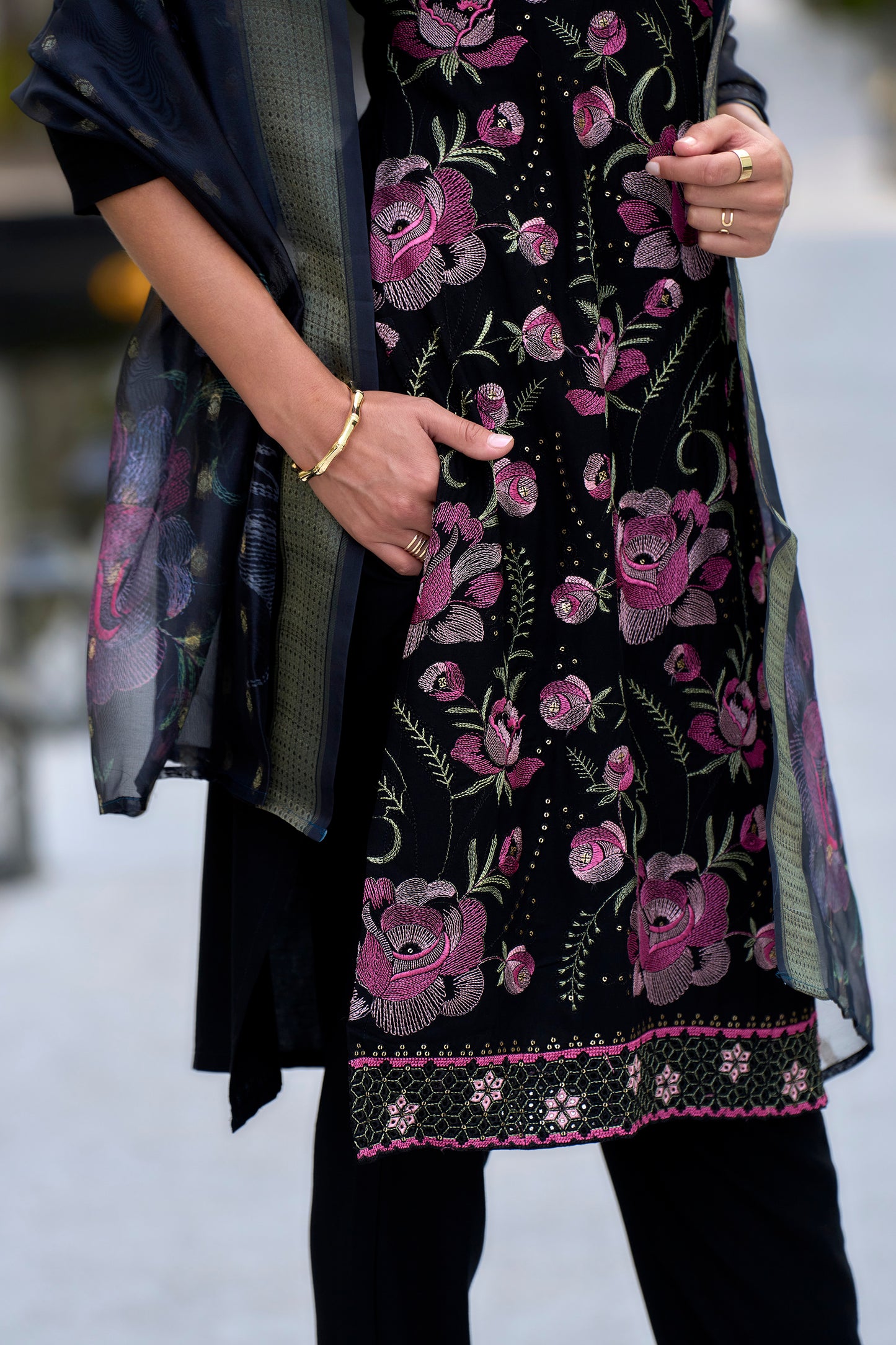Navy Blue Embroidered Rayon Kurta Set with Organza Butti Dupatta