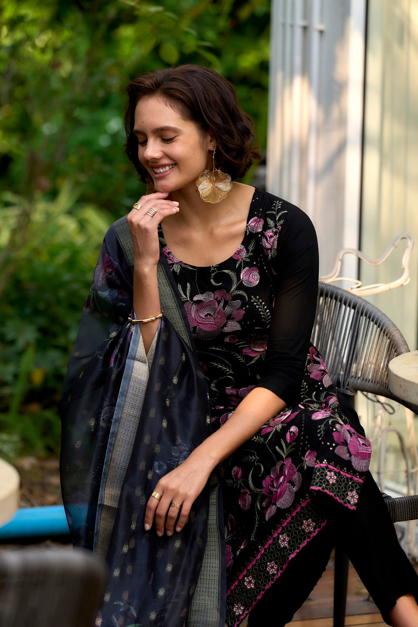 Navy Blue Embroidered Rayon Kurta Set with Organza Butti Dupatta