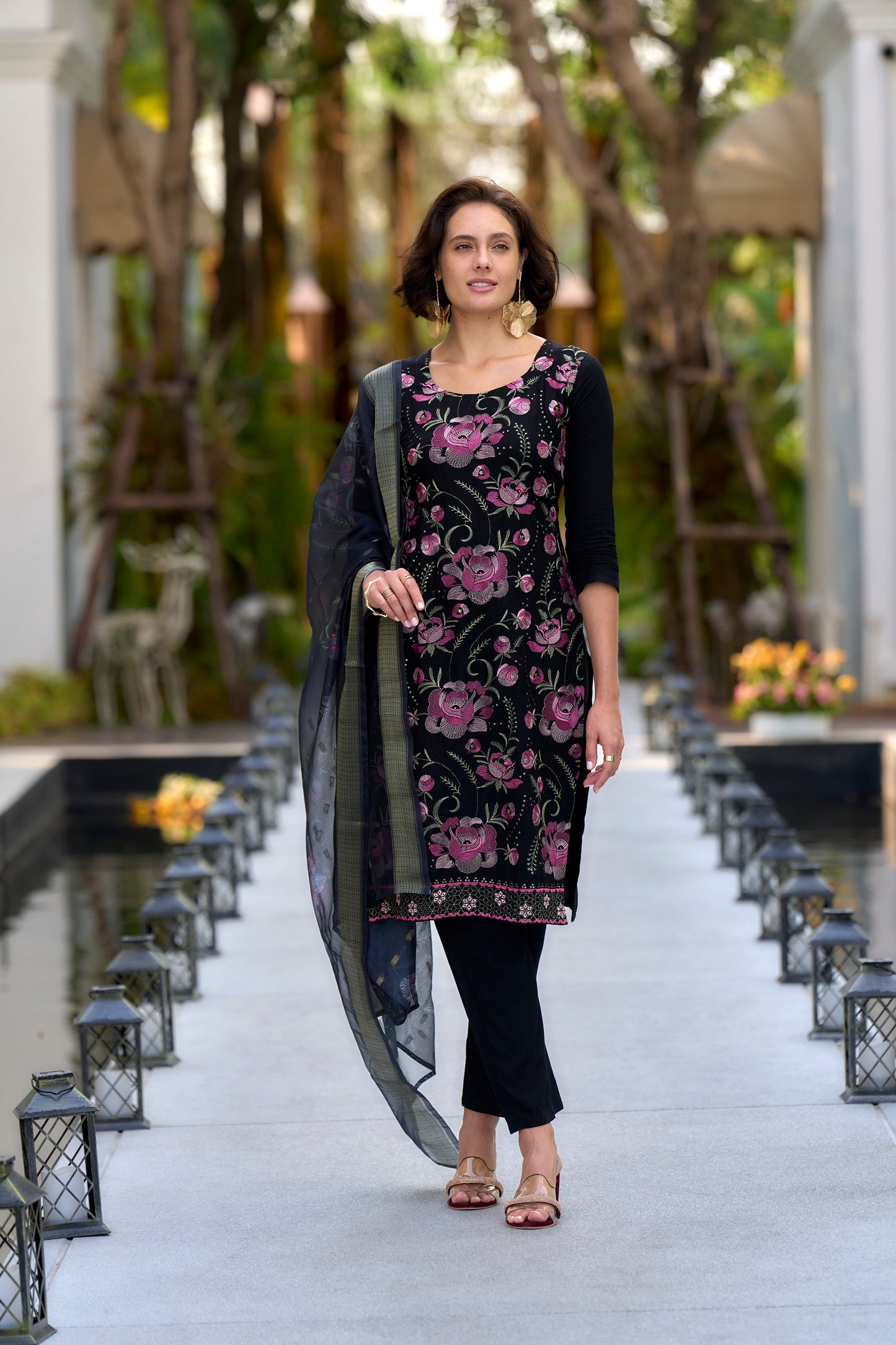Navy Blue Embroidered Rayon Kurta Set with Organza Butti Dupatta