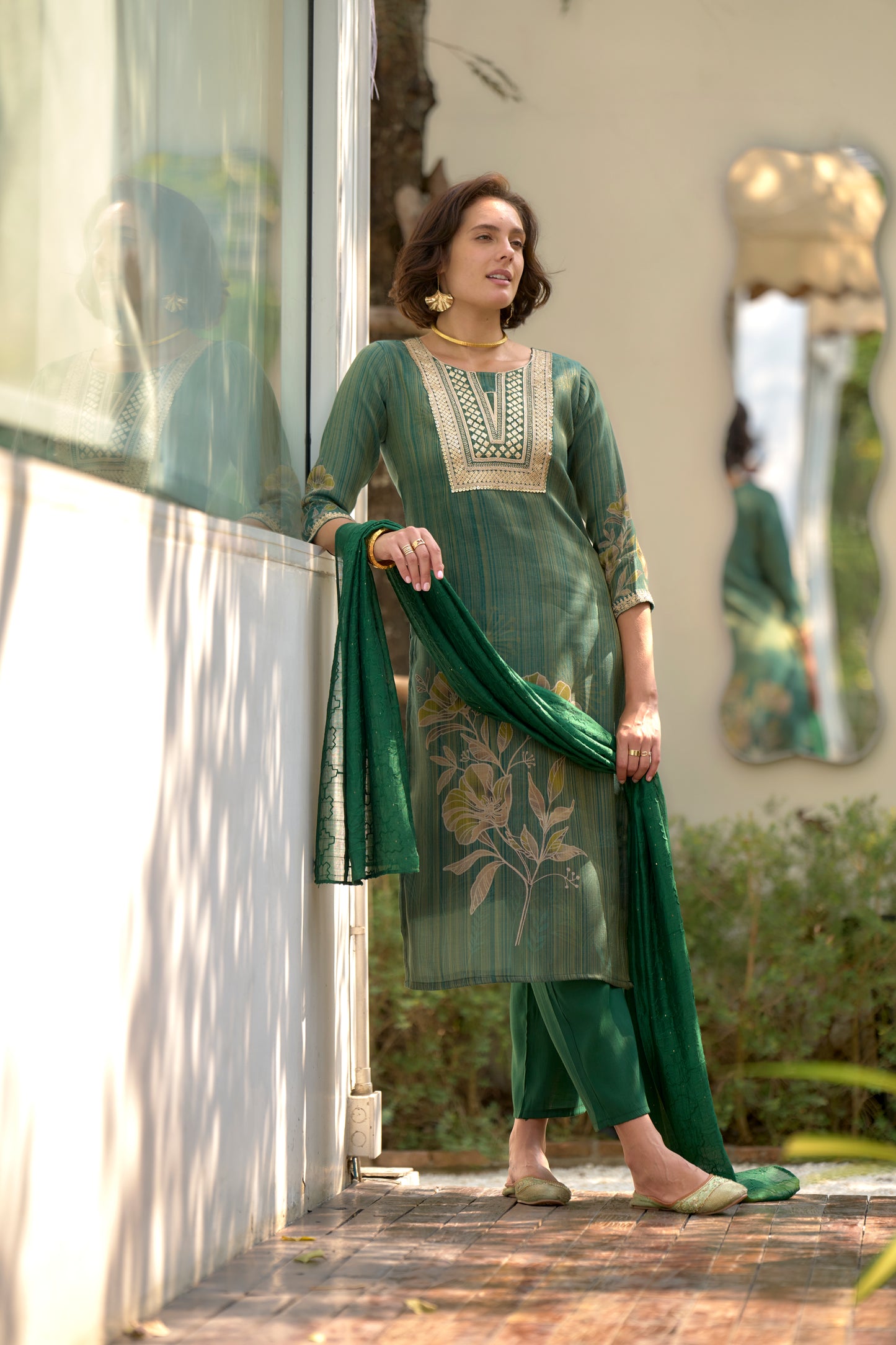 Green Tissue Floral Embroidered Kurta Set with Viscose Dupatta & Pant