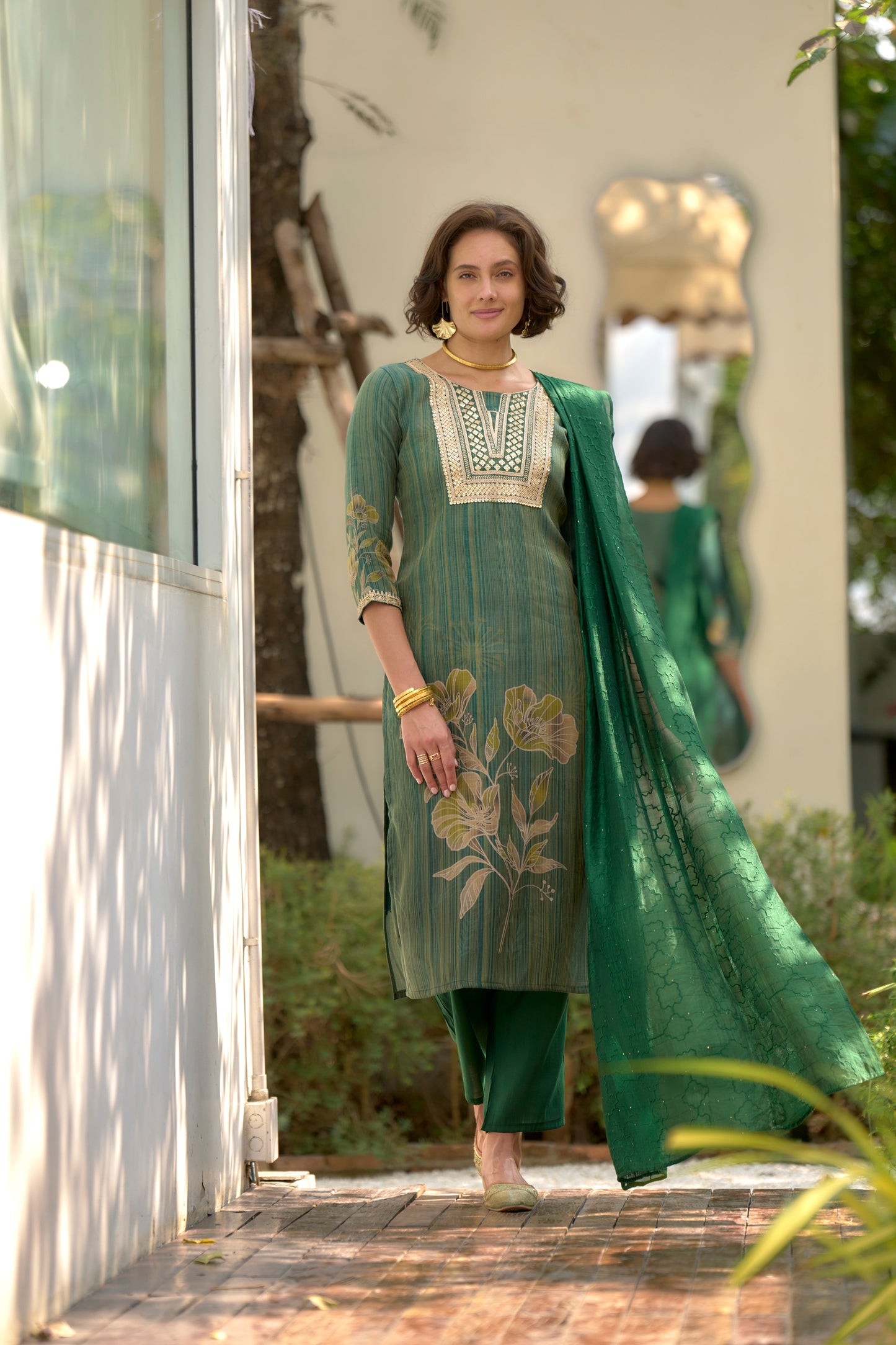 Green Tissue Floral Embroidered Kurta Set with Viscose Dupatta & Pant