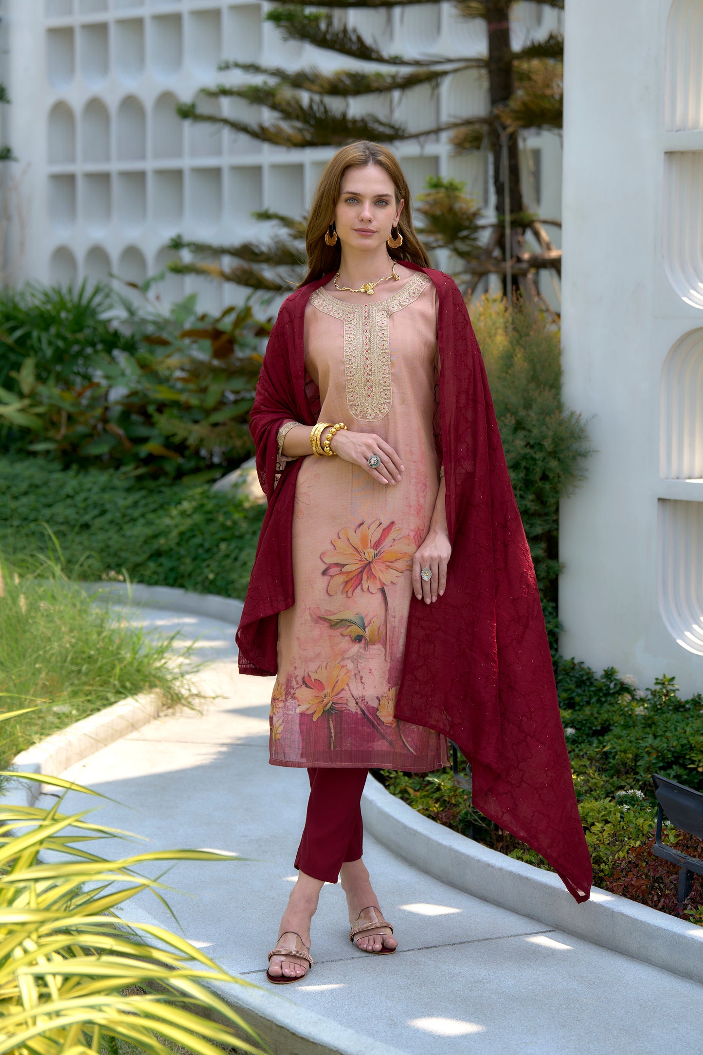 Peach Floral Embroidered Tissue Kurta Set with Viscose Dupatta