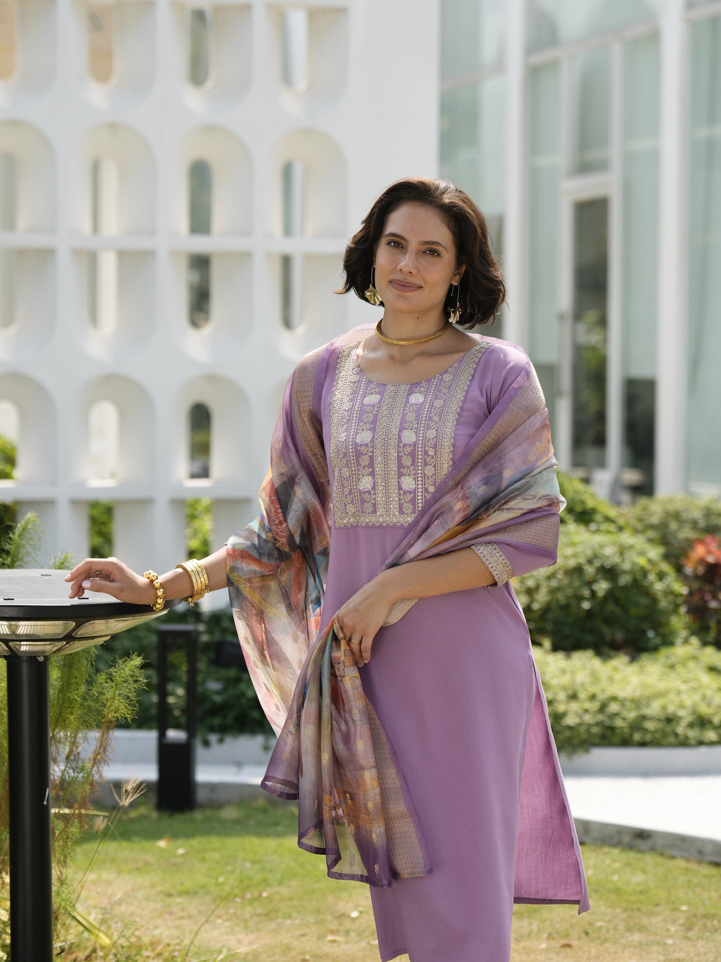 Lavender Viscose-Rayon Embroidered Kurta Set with Organza Jacquard Dupatta