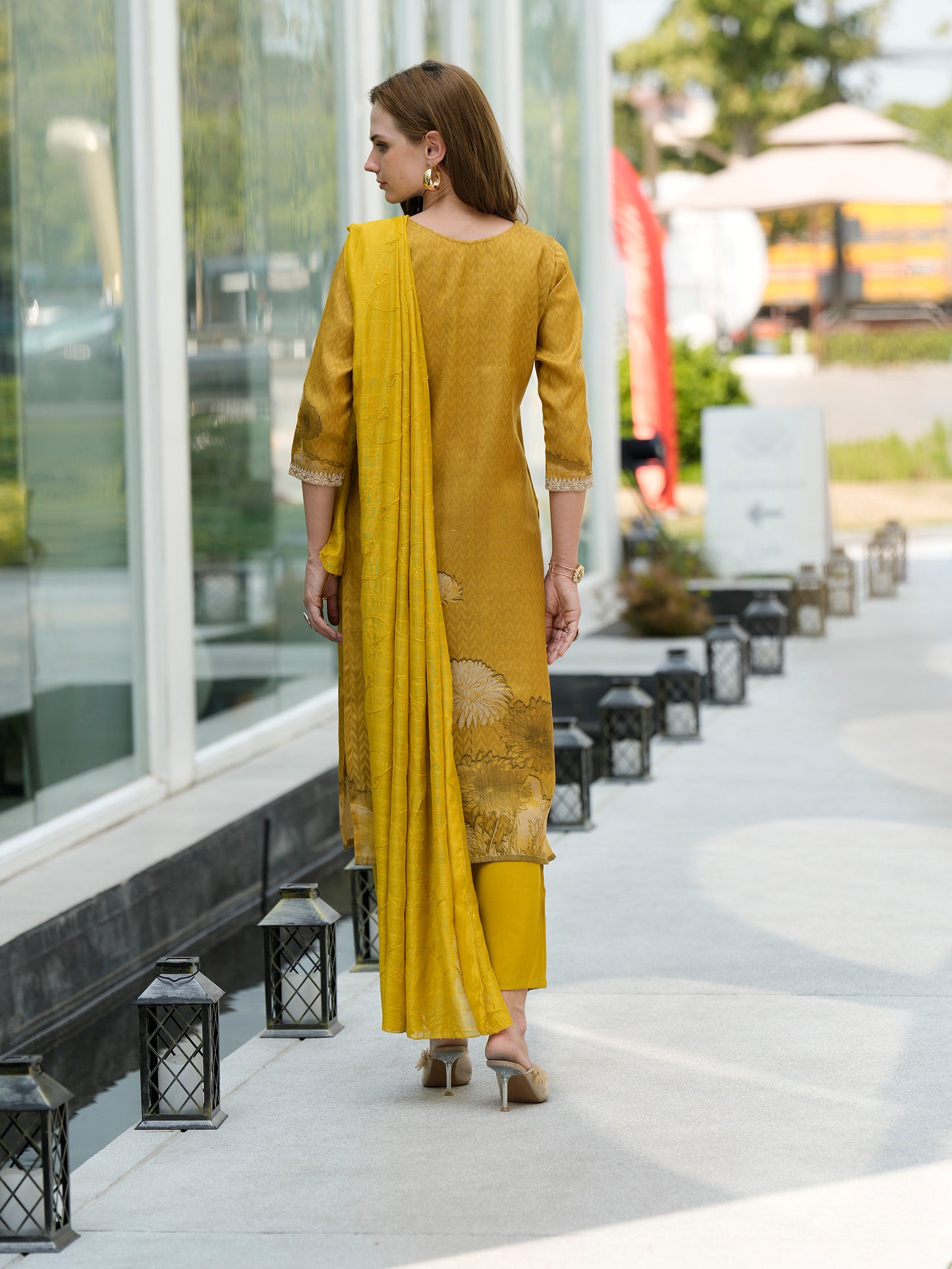 Mustard Yellow Tissue Kurta Set with Embroidered Viscose Dupatta