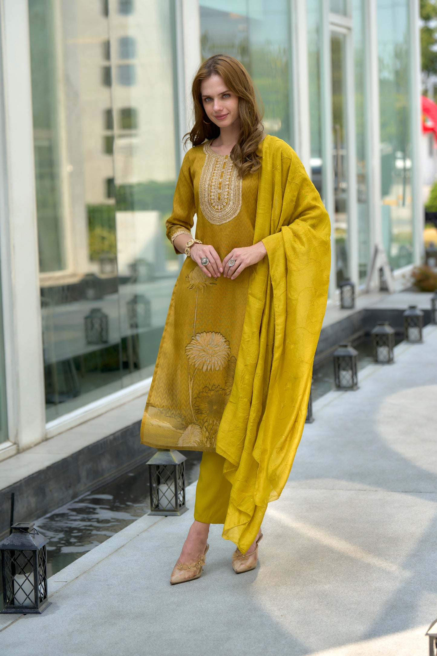 Mustard Yellow Tissue Kurta Set with Embroidered Viscose Dupatta