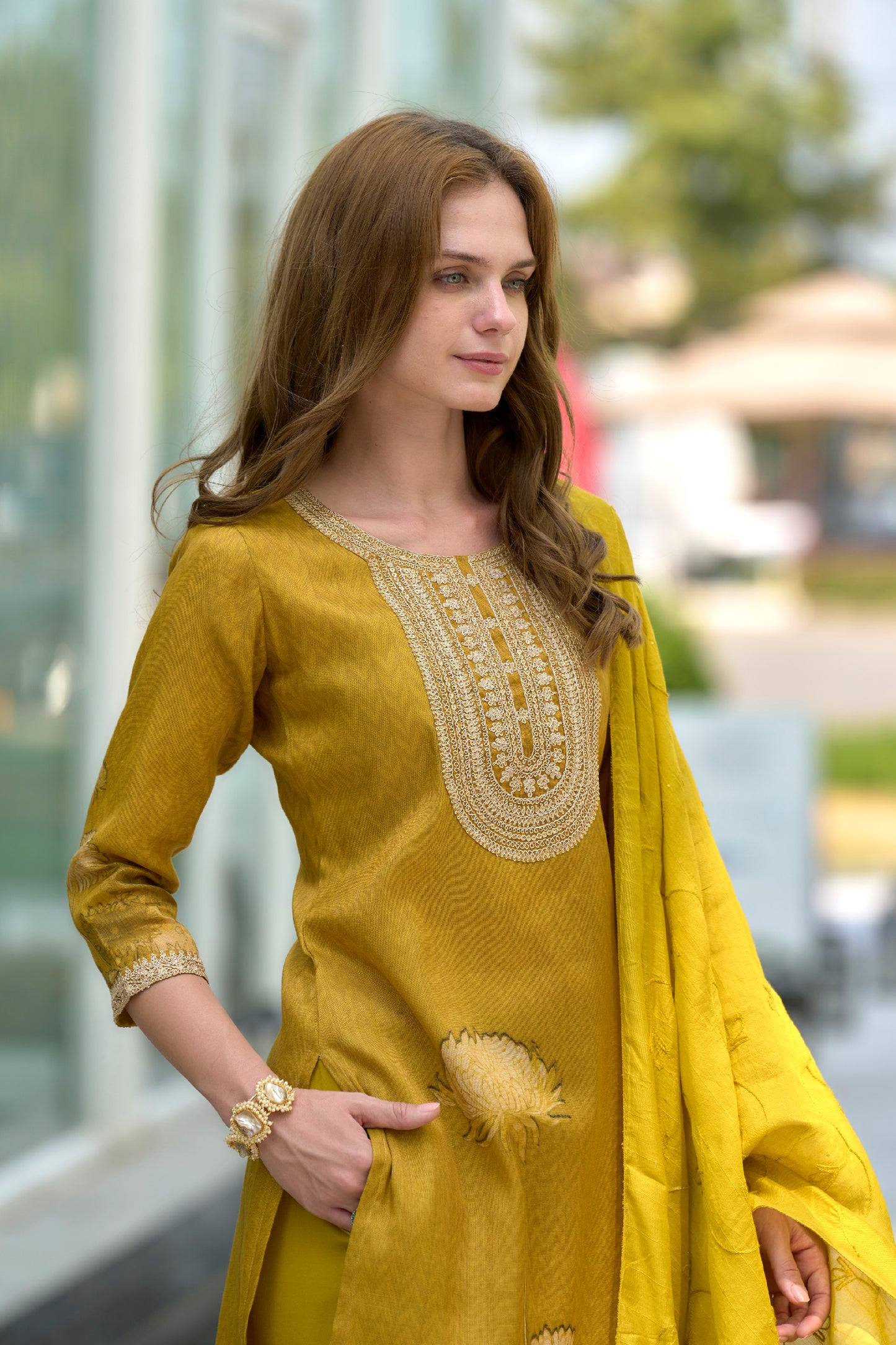 Mustard Yellow Tissue Kurta Set with Embroidered Viscose Dupatta