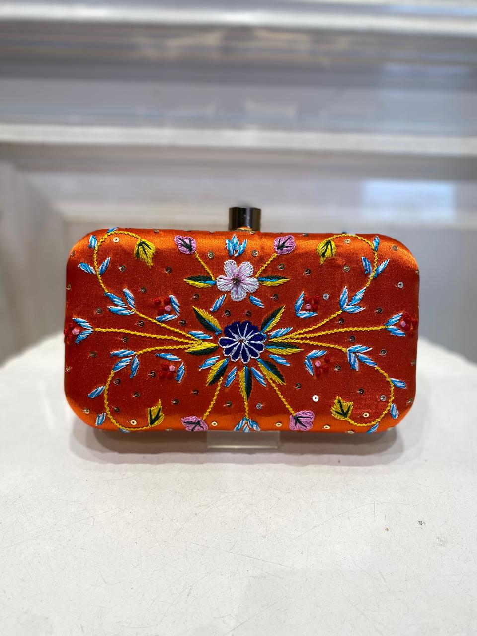 Luxury Poly Satin Clutch – Detachable Chain, Ideal for Weddings & Celebrations