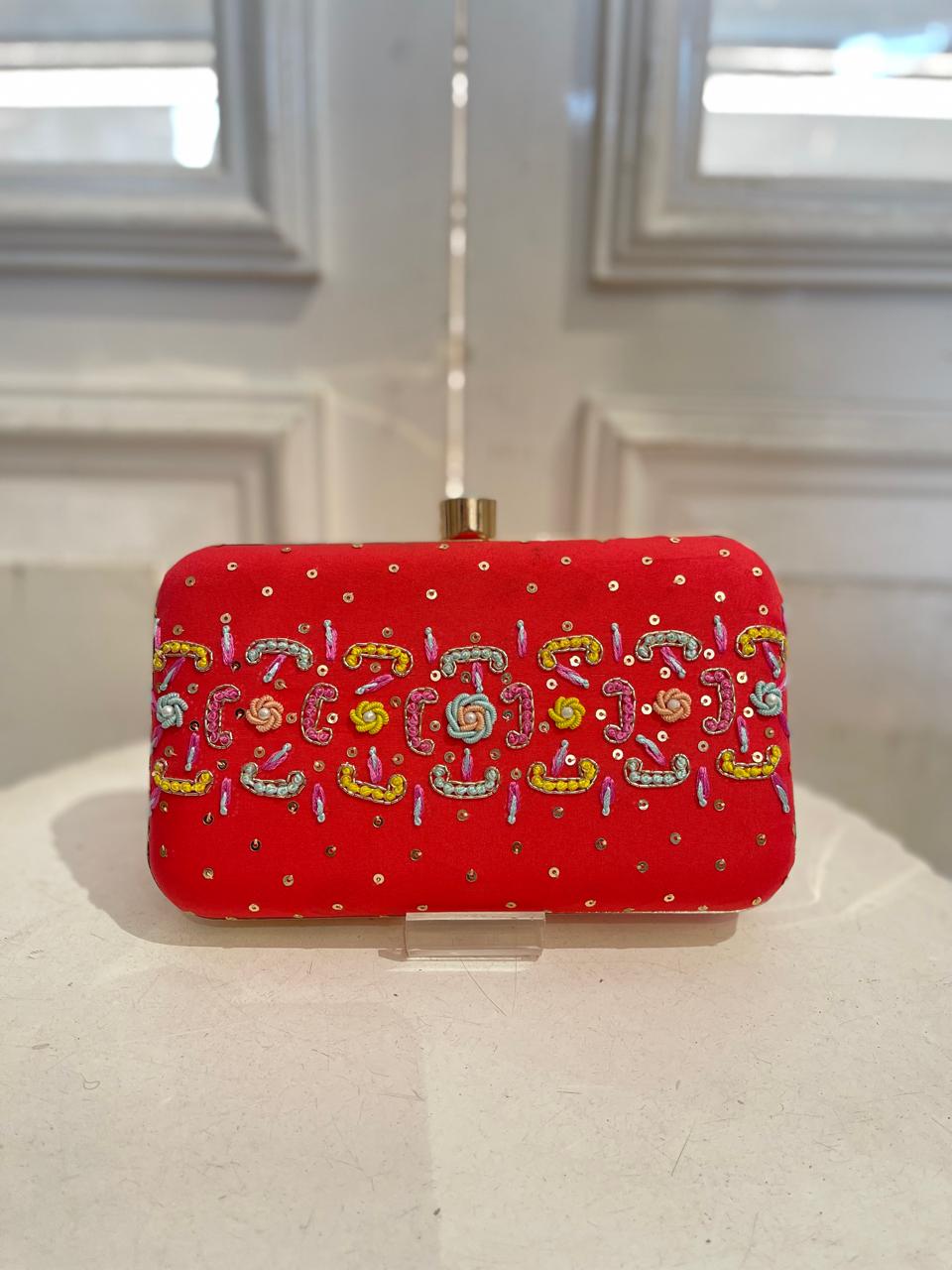 Red Poly Satin Clutch Bag for Women – Detachable Chain, Lightweight Party & Bridal Purse