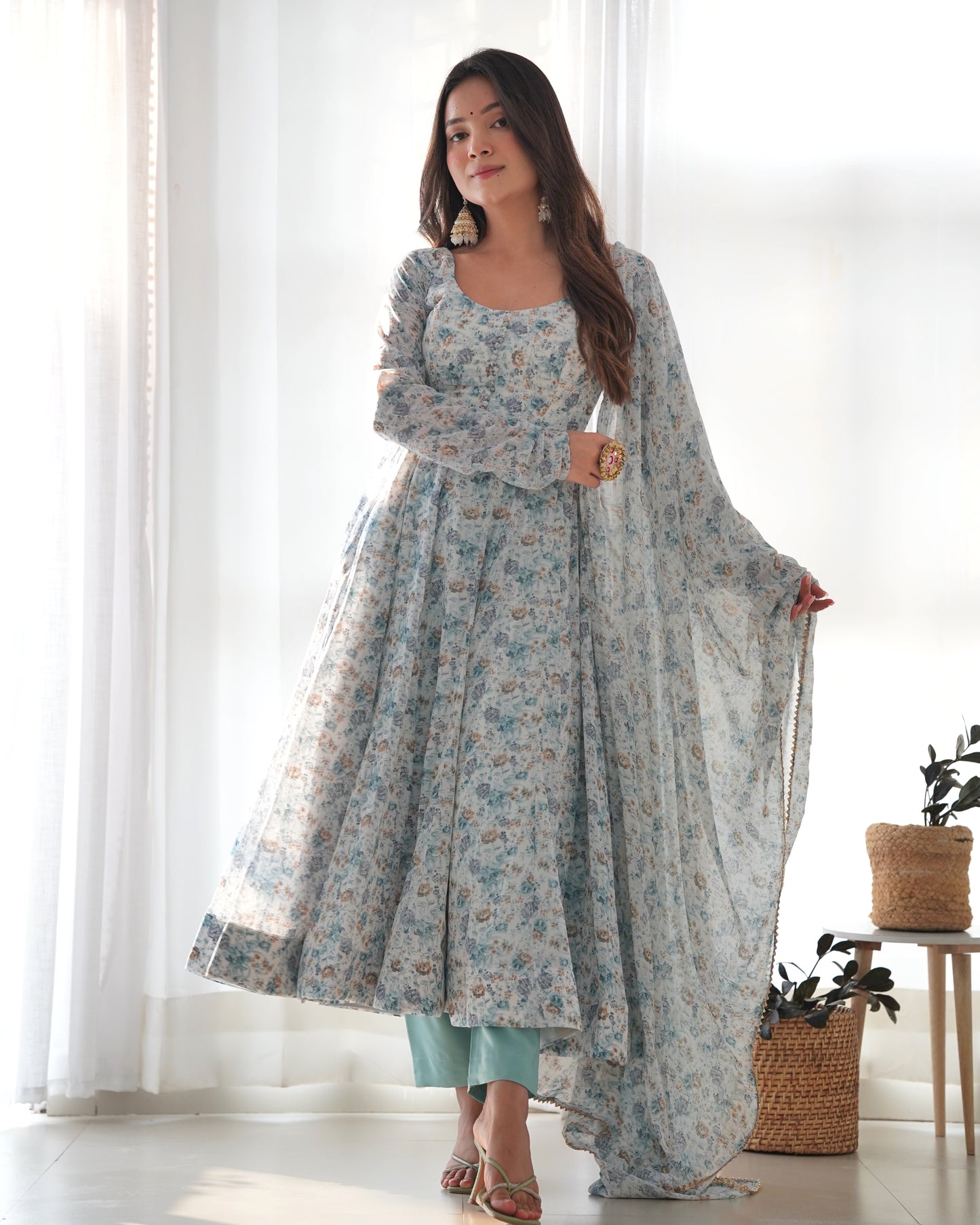 Sky Blue Floral Print Chiffon Kurta Set By Stylish Ethnic