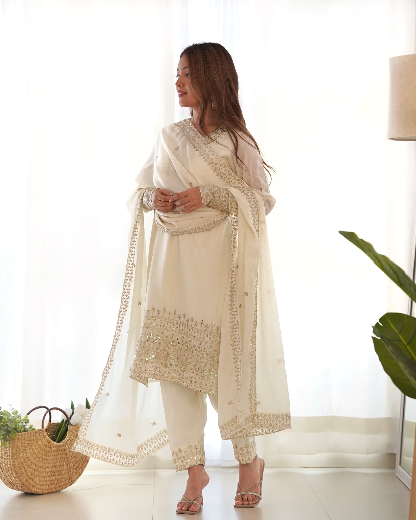 Luxury Pure Chinon Silk Kurta Set with Exquisite Zari, Sequins & Embroidery Work – Festive & Partywear