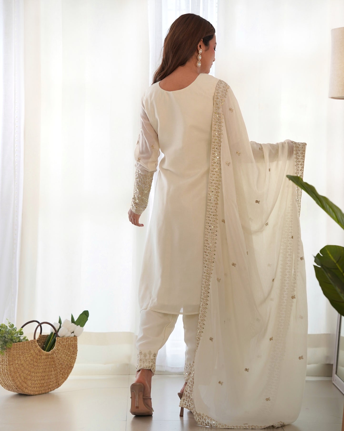 Luxury Pure Chinon Silk Kurta Set with Exquisite Zari, Sequins & Embroidery Work – Festive & Partywear