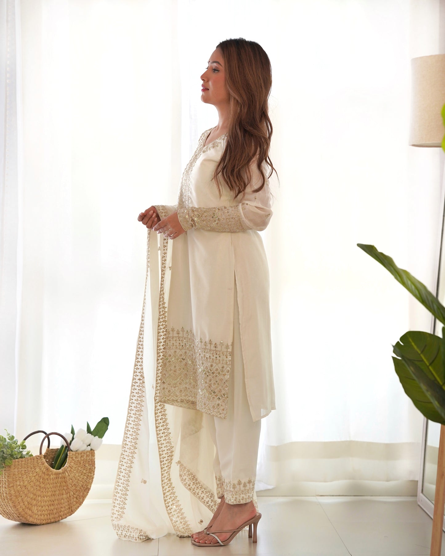 Luxury Pure Chinon Silk Kurta Set with Exquisite Zari, Sequins & Embroidery Work – Festive & Partywear
