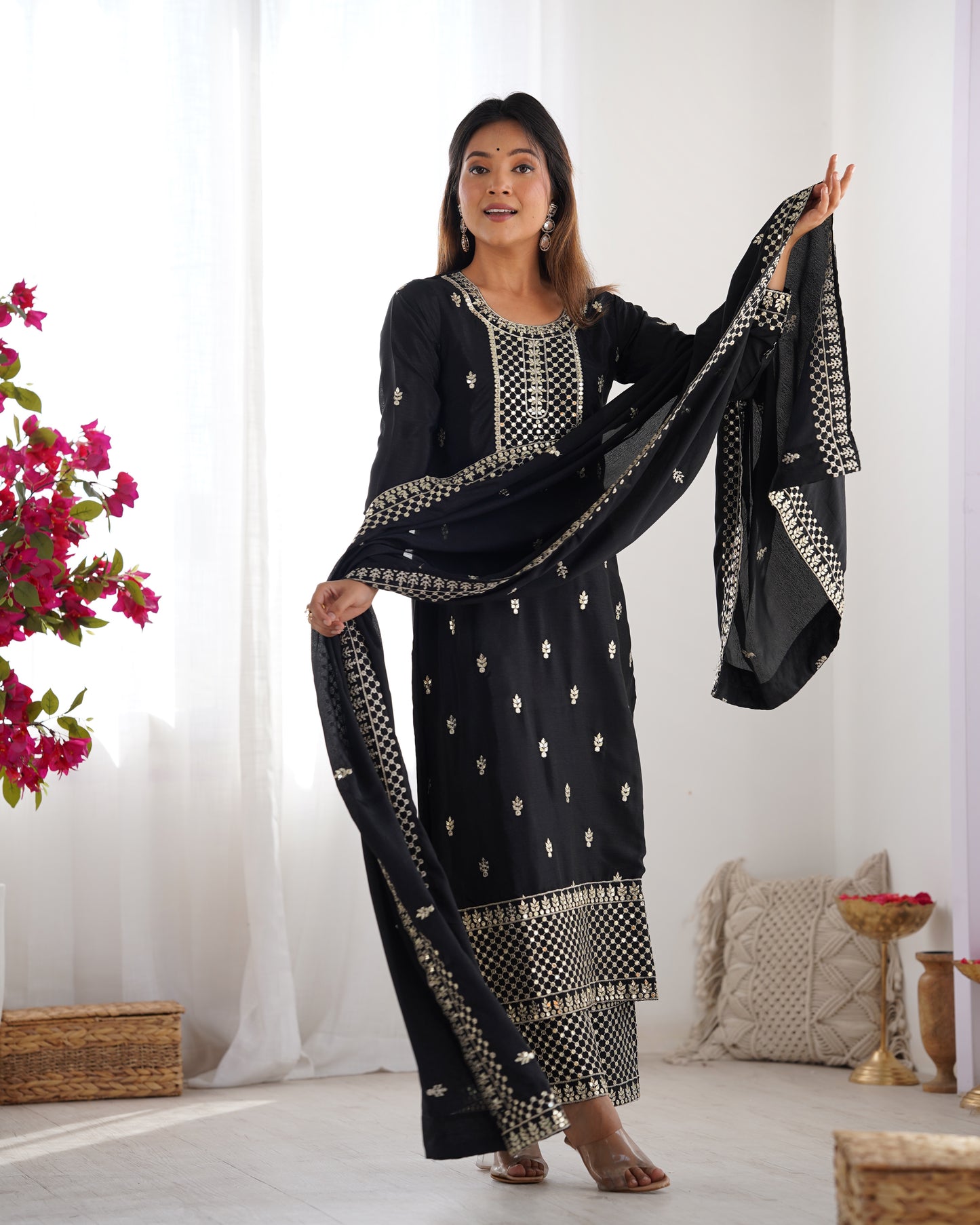 Elegant Pure Chinon Silk Black Kurta Set with Embroidery and Jari Work