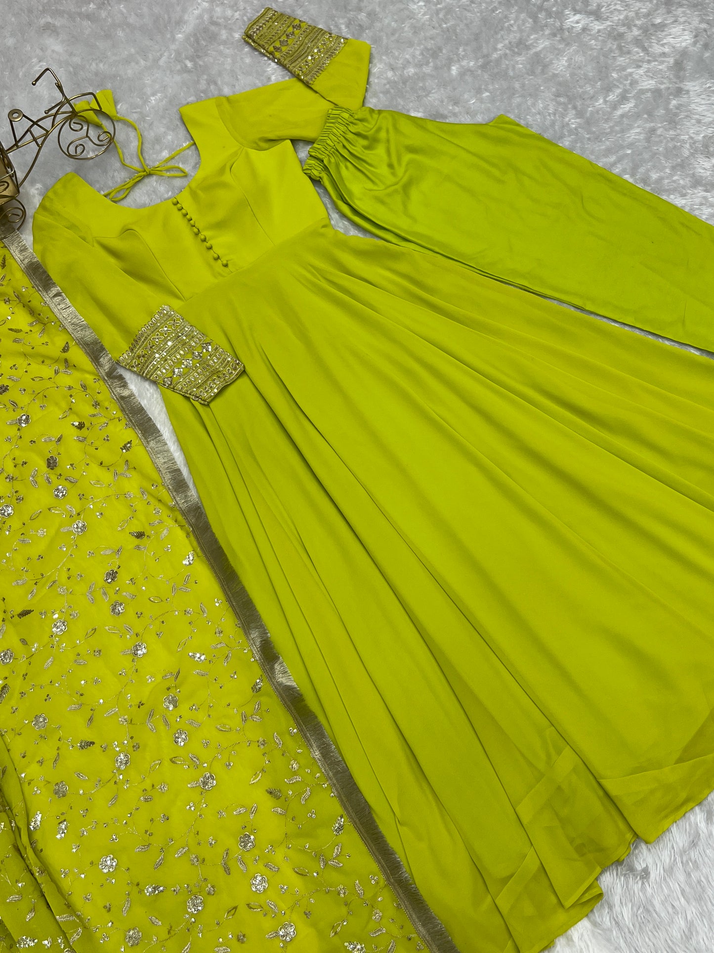 Luxurious Fox Georgette Perrot Green Gown Set with Heavy Sequins and Jari Work