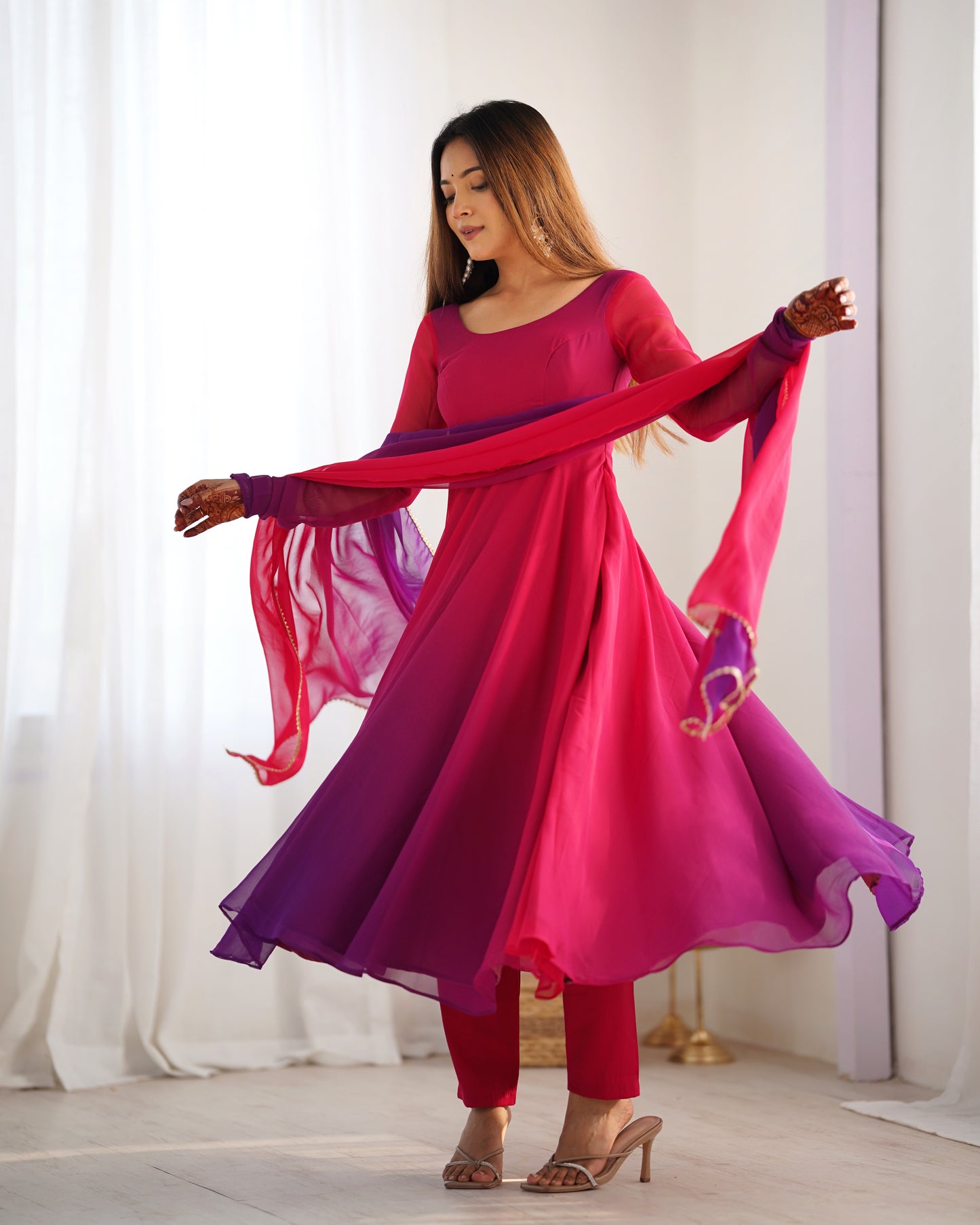 Elegant Heavy Pure Soft Fox Georgette Anarkali Suit with Colorful Padding and Dupatta