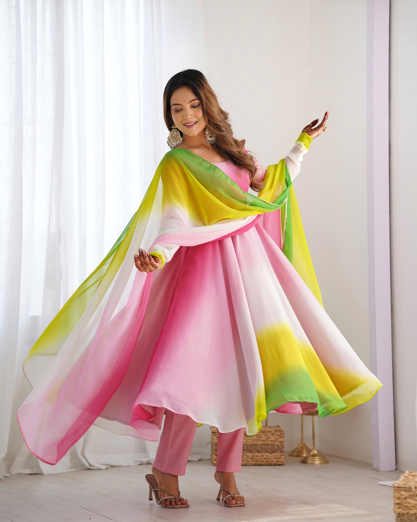 Elegant Heavy Pure Soft Fox Georgette Anarkali Suit with Colorful Padding and Dupatta