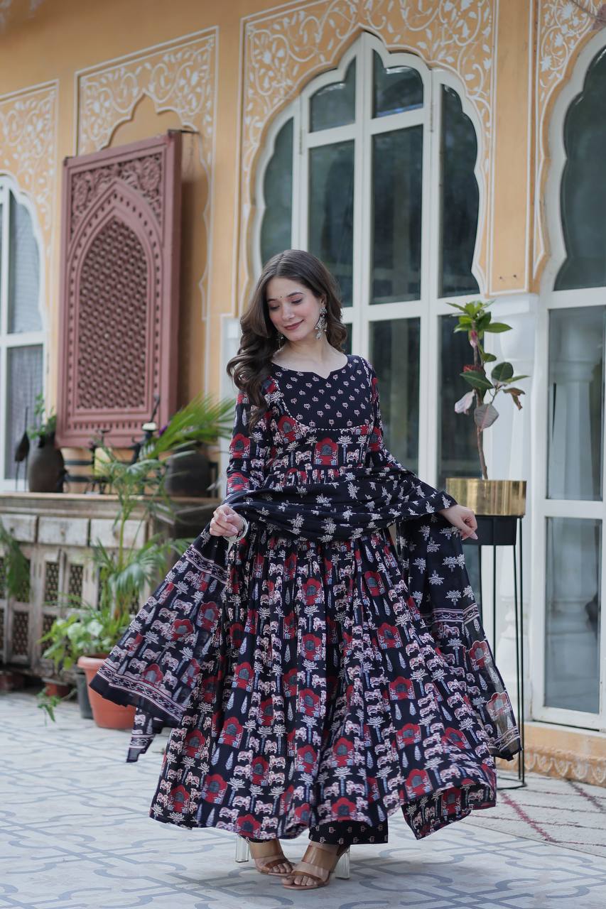 Pure Cotton Navy Blue Suit Set with Fancy Round Neck – Elegant Everyday Wear