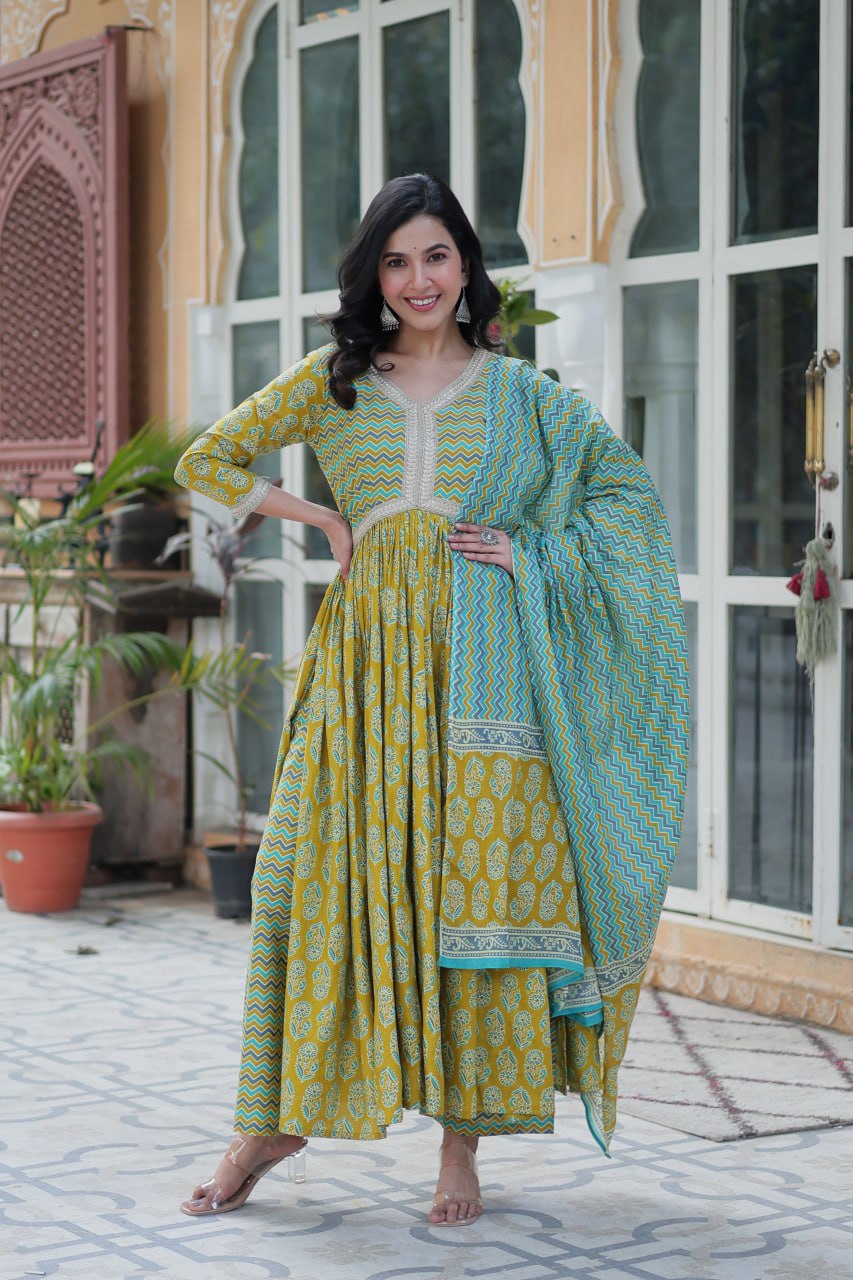 Pure Cotton Green Kurta Set with Fancy V Neck and Adjustable Waist Bottom