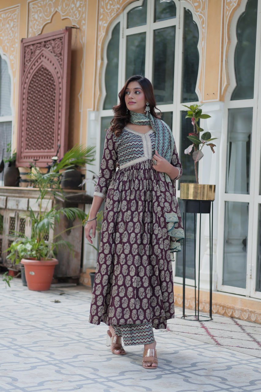 Pure Cotton Dark PInk Kurta Set with Fancy V Neck and Adjustable Waist Bottom
