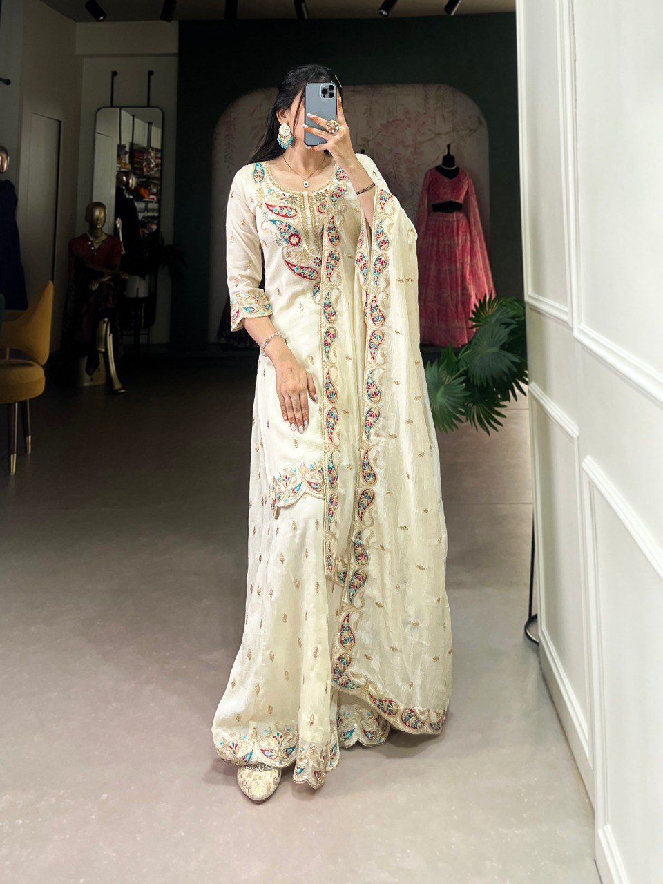 White Color Vichitra Silk Three Piece Kurti Suit