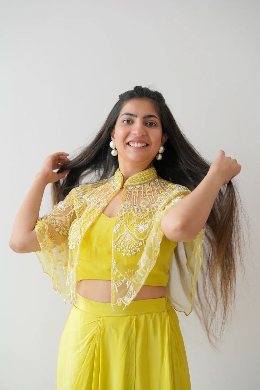 Trendy Designer Dhoti Set with Tube Blouse & Embroidered Koti – Partywear & Ethnic Fusion Outfit