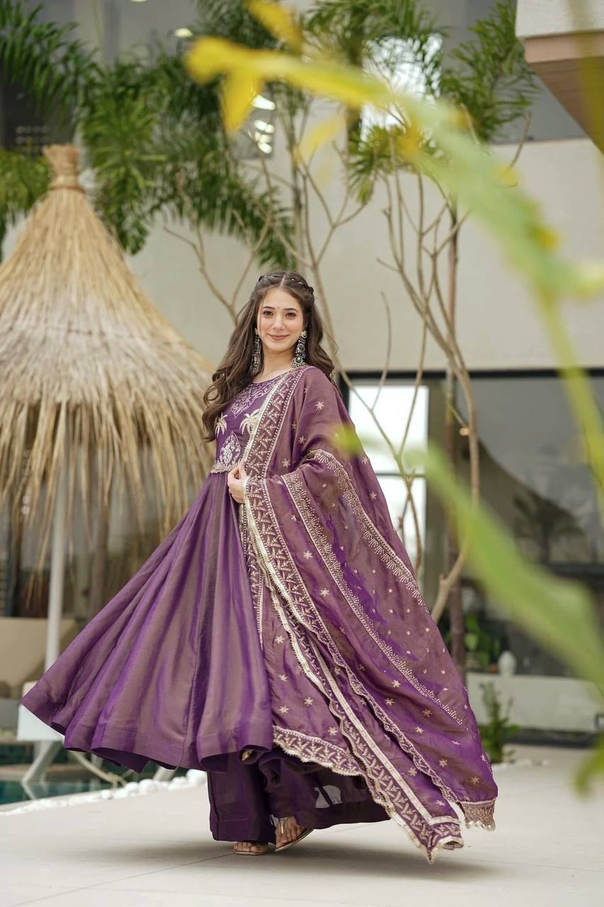 Party Wear Look Gown, Bottom And Dupatta In Fully Flair With Attached Pad Suit