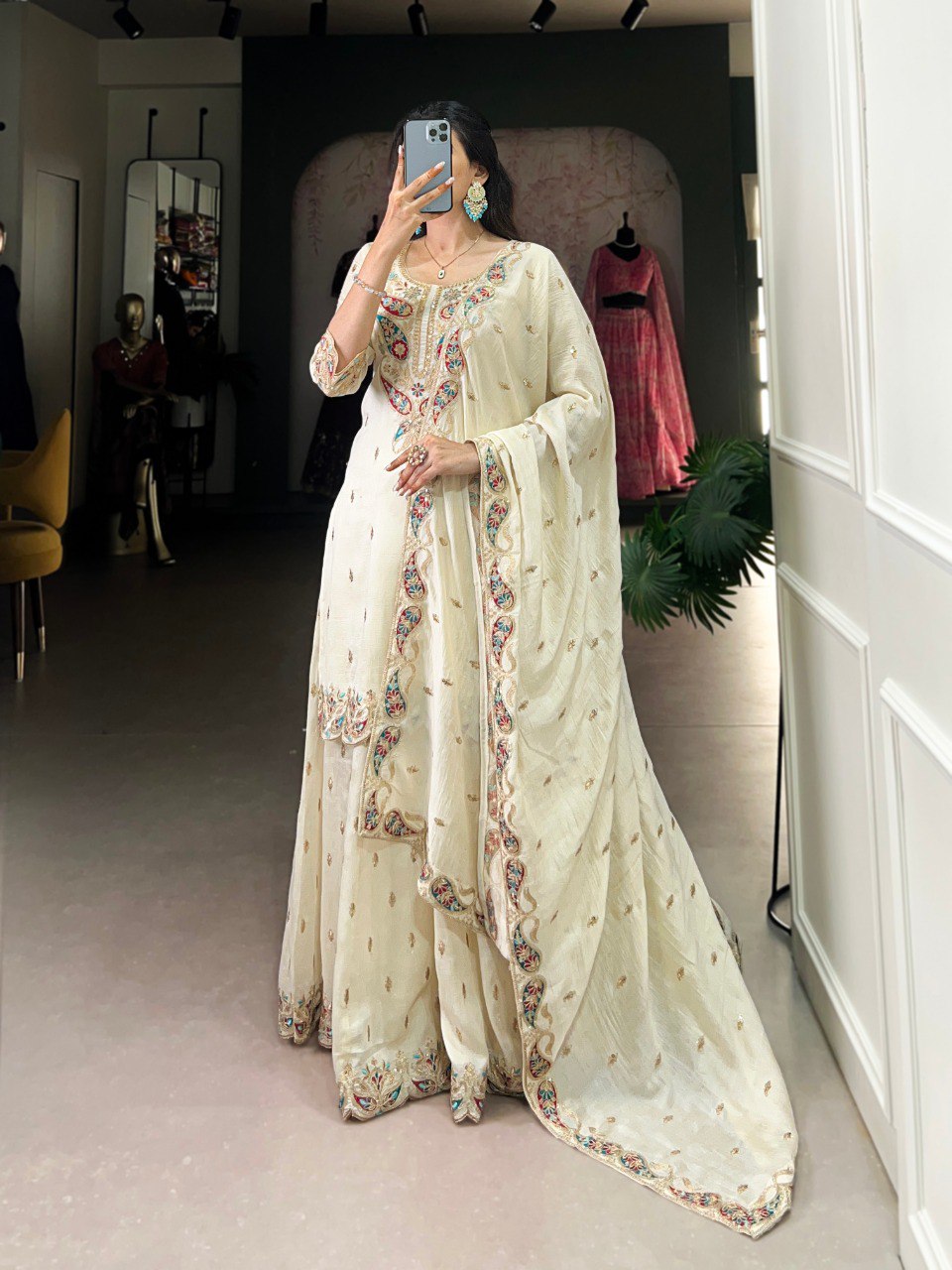 White Color Vichitra Silk Three Piece Kurti Suit