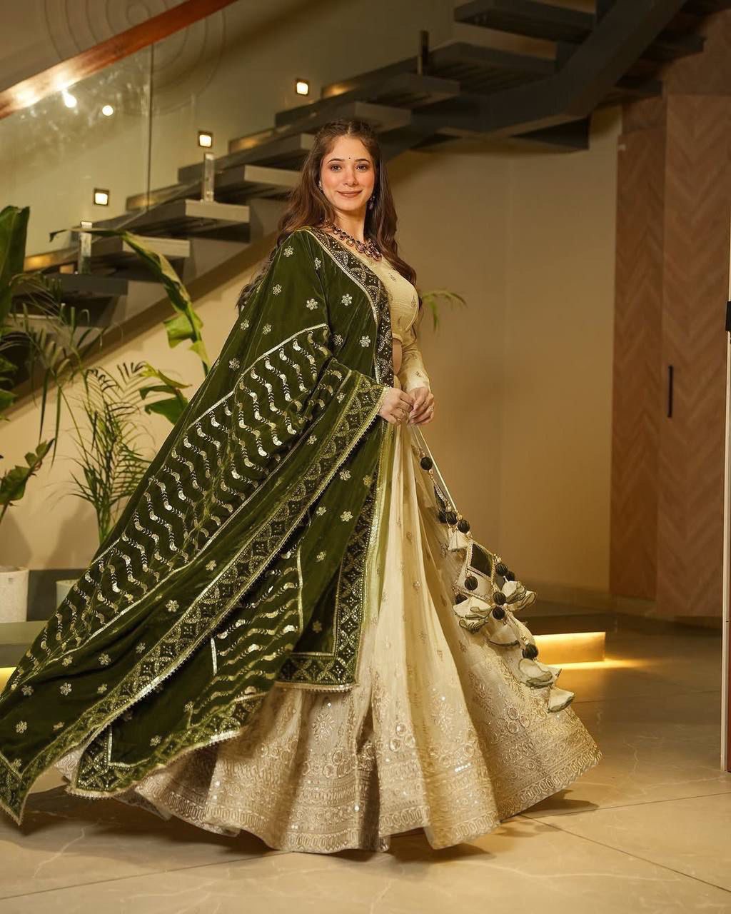 zahreen ethnic cosmos lehenga set