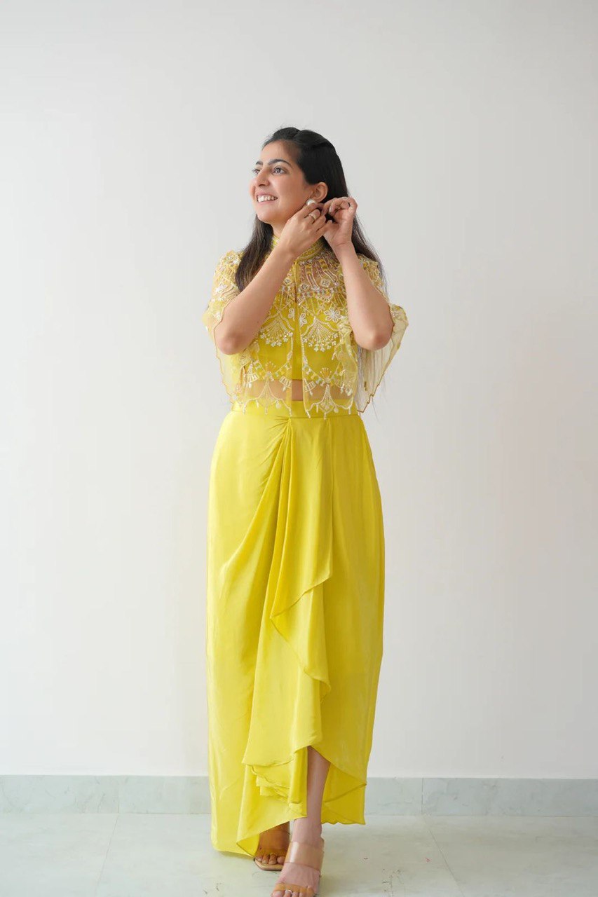 Trendy Designer Dhoti Set with Tube Blouse & Embroidered Koti – Partywear & Ethnic Fusion Outfit