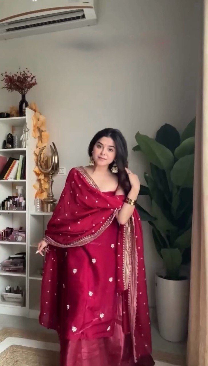 Jimi Choo Thread Work Suit with Sequins and Lace Border Dupatta