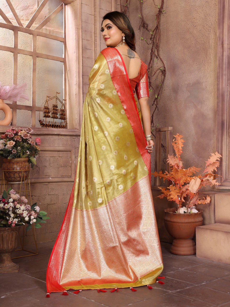 Woven Design Zari Tissue Banarasi Saree