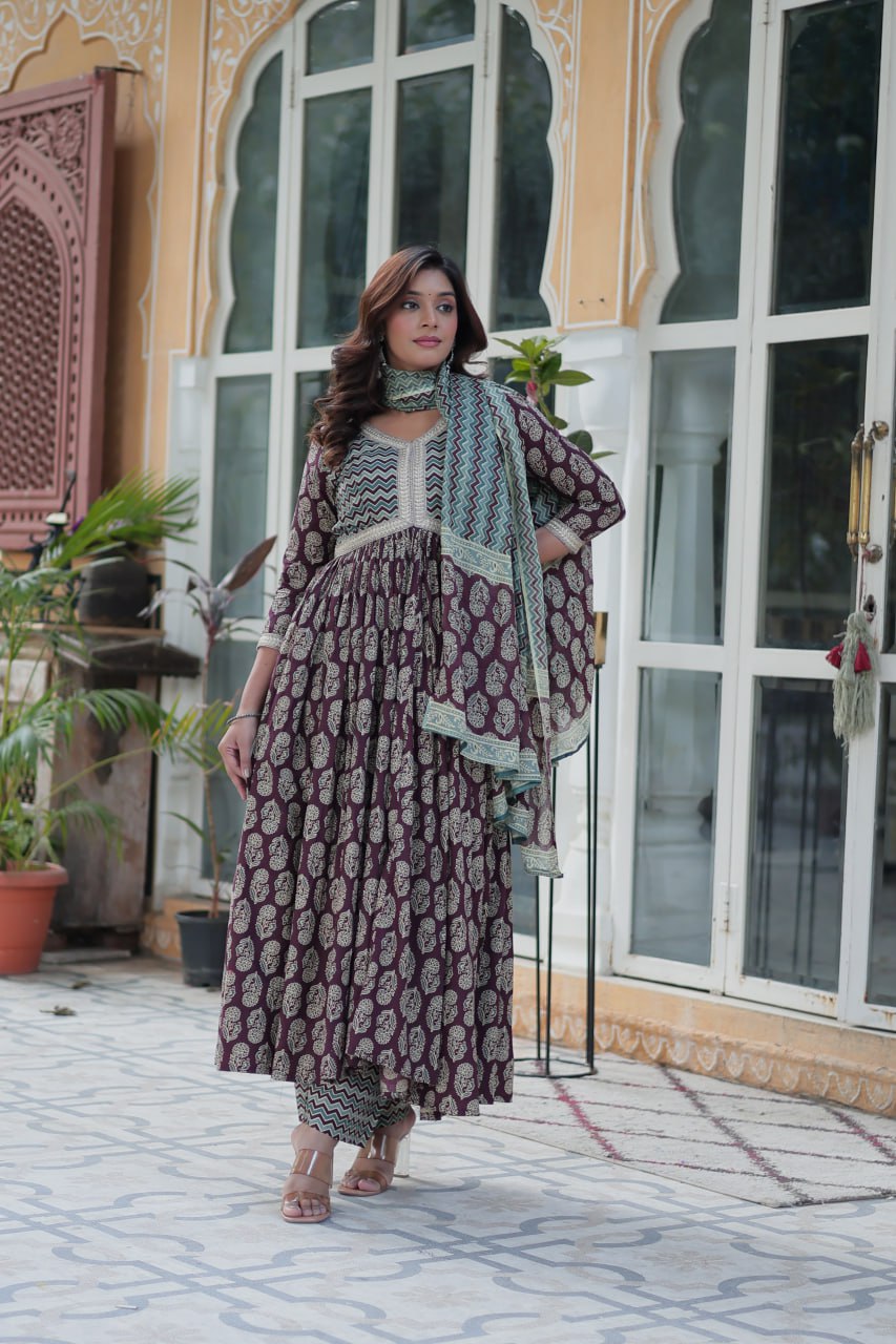 Pure Cotton Dark PInk Kurta Set with Fancy V Neck and Adjustable Waist Bottom