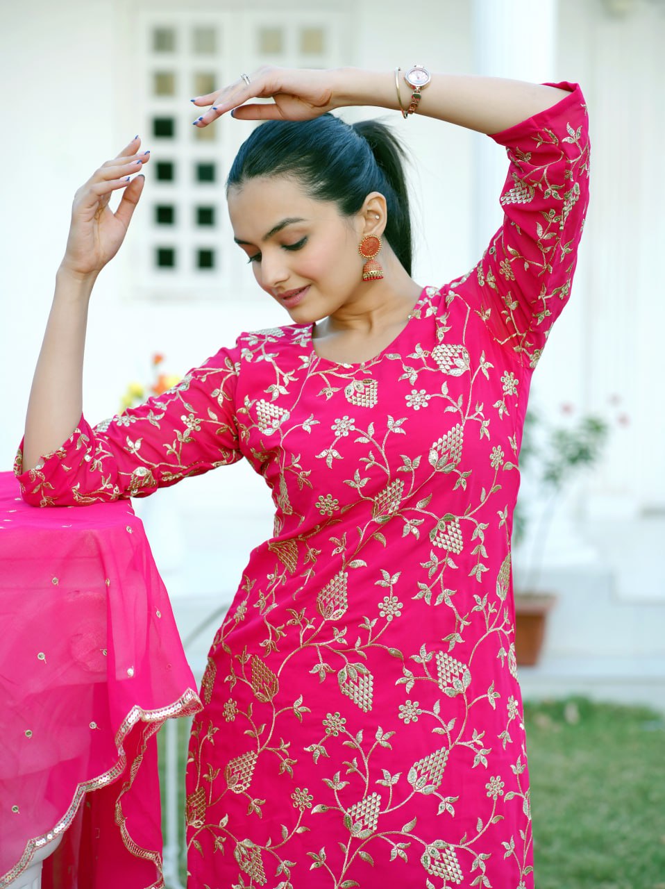 Floral Embroidered Regular Sequinned Kurta with Sharara & Dupatta