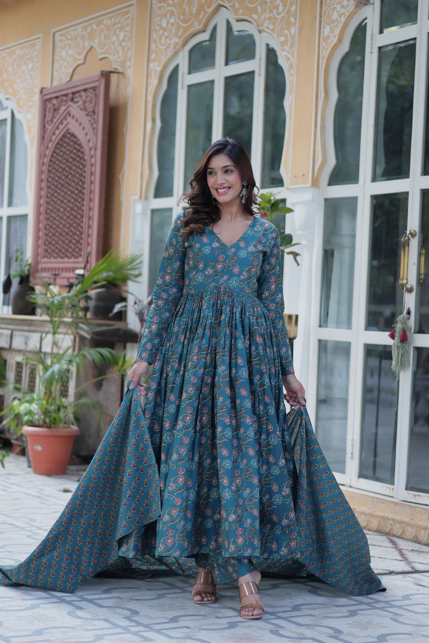 Blue Pure Cotton V-Neck Suit Set with Full Sleeves & Dupatta