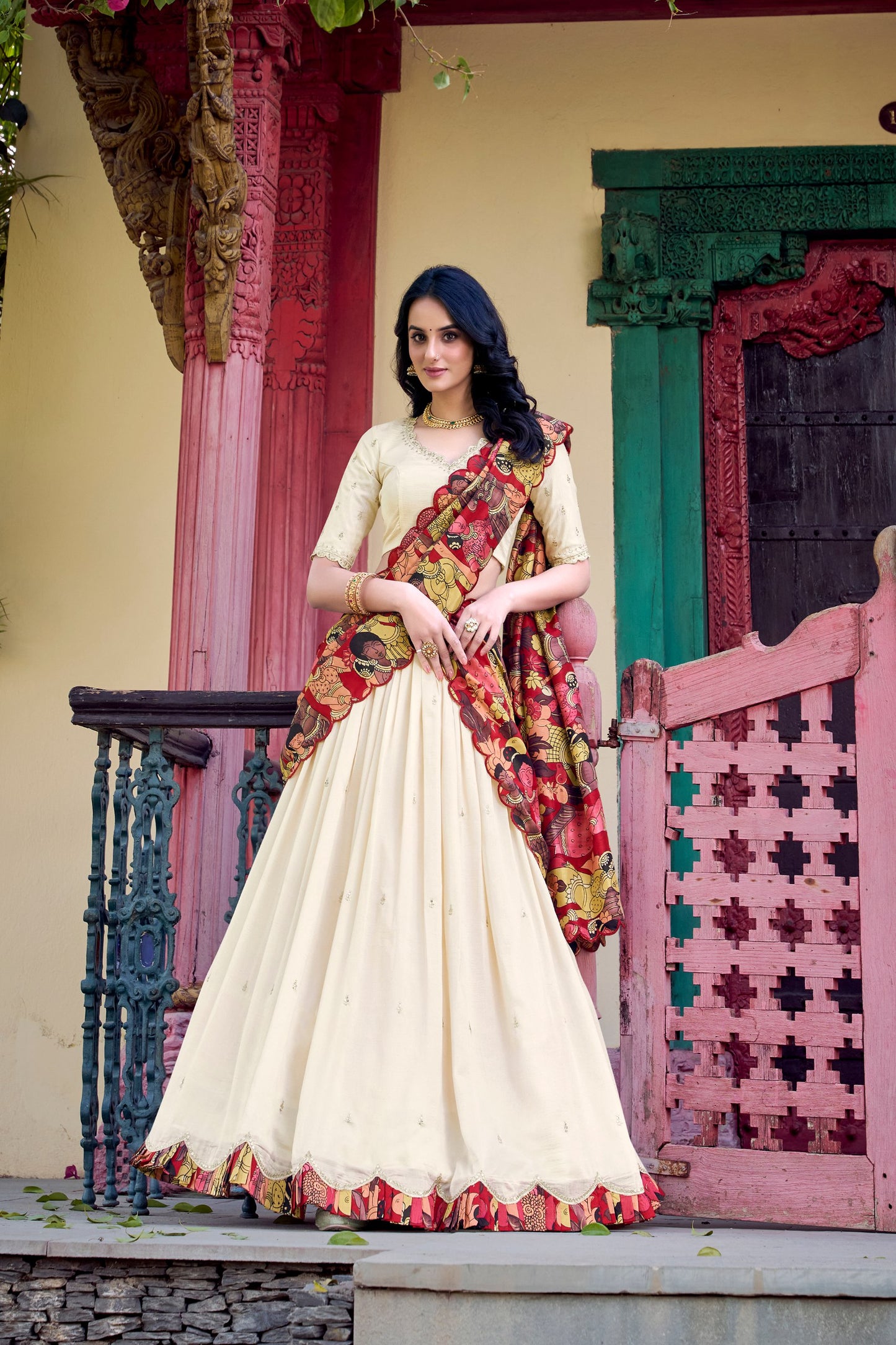 Off White Vichitra Silk Lehenga Set with Kalamkari Print Border & Tussar Silk Dupatta