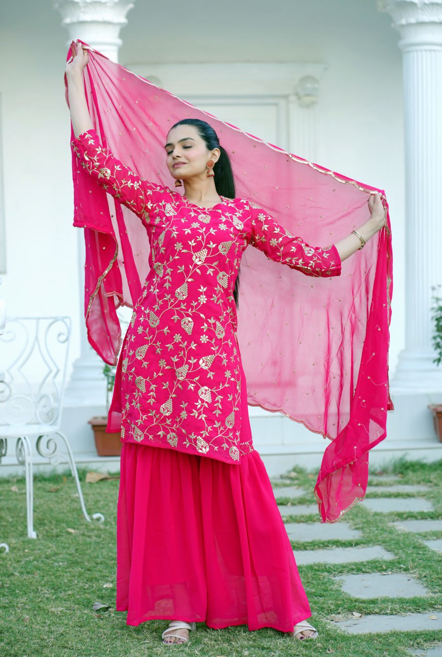 Floral Embroidered Regular Sequinned Kurta with Sharara & Dupatta
