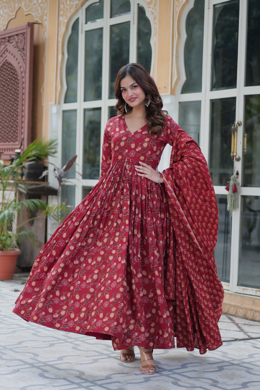 Red Pure Cotton V-Neck Suit Set with Full Sleeves & Dupatta Product Description: