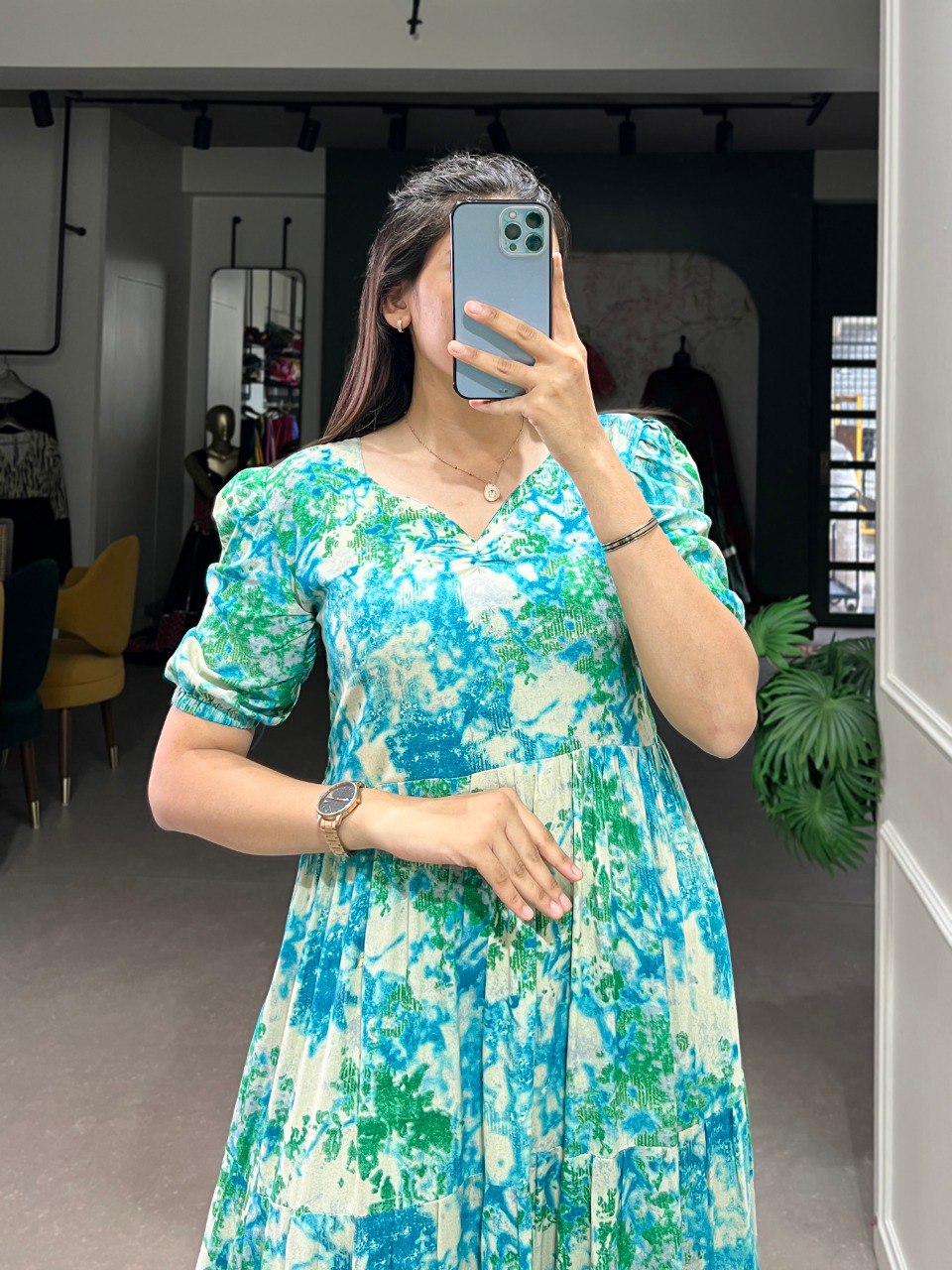 Sky Blue Floral Print Sweetheart Midi Dress with Puff Sleeves