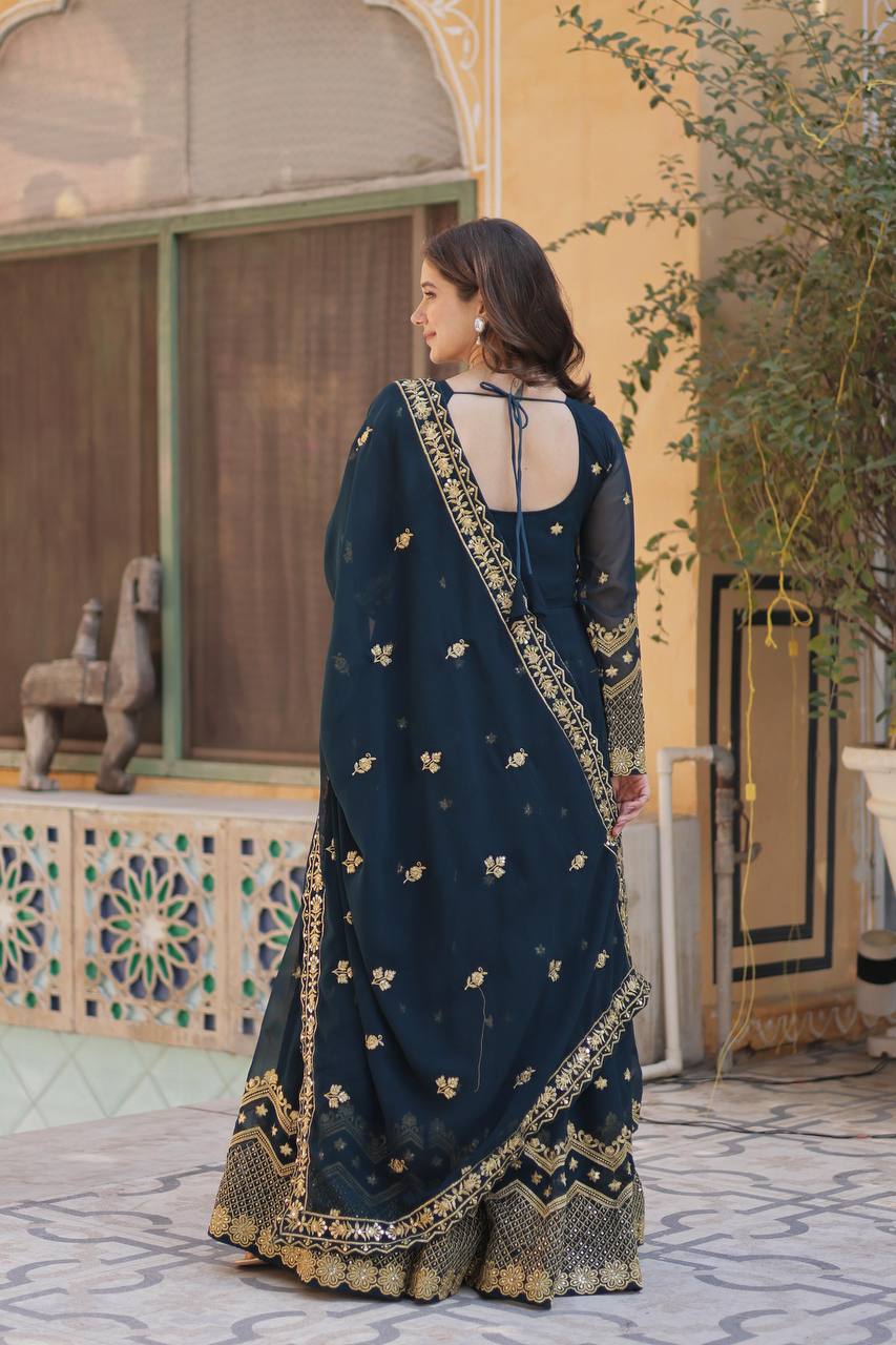 Ethnic Motifs Embroidered Sequinned Georgette Anarkali Kurta