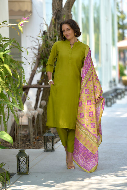 Mehendi Green Vatican Kurta Set with Embroidered Neckline and Chinnon Dupatta