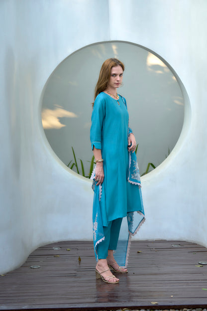 Sky Blue Vatican Kurta Set with Embroidered Neckline and Organza Dupatta