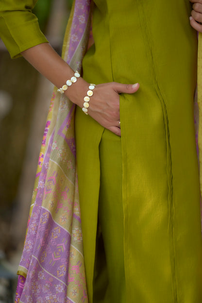 Mehendi Green Vatican Kurta Set with Embroidered Neckline and Chinnon Dupatta