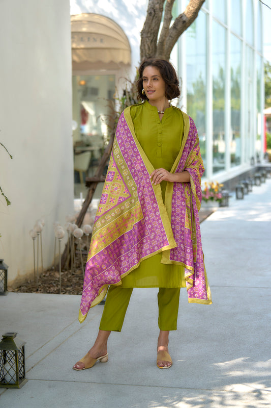 Mehendi Green Vatican Kurta Set with Embroidered Neckline and Chinnon Dupatta